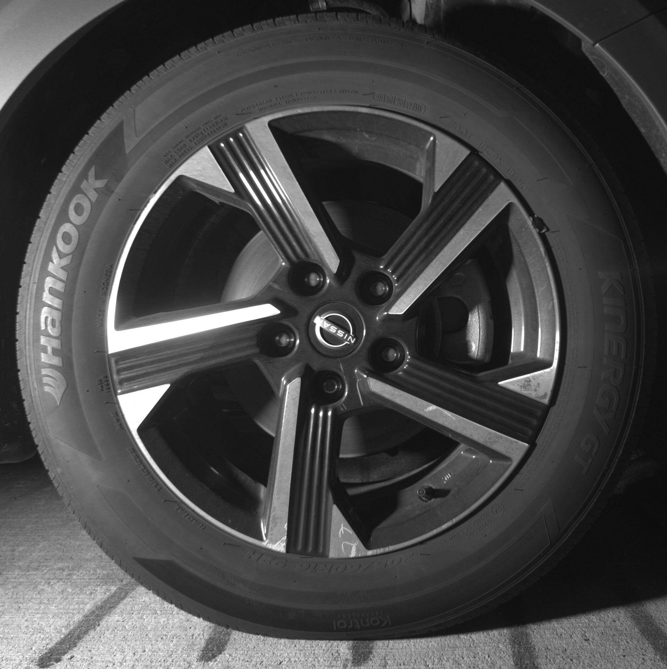 Thumbnail: 2025 Nissan Sentra - 10