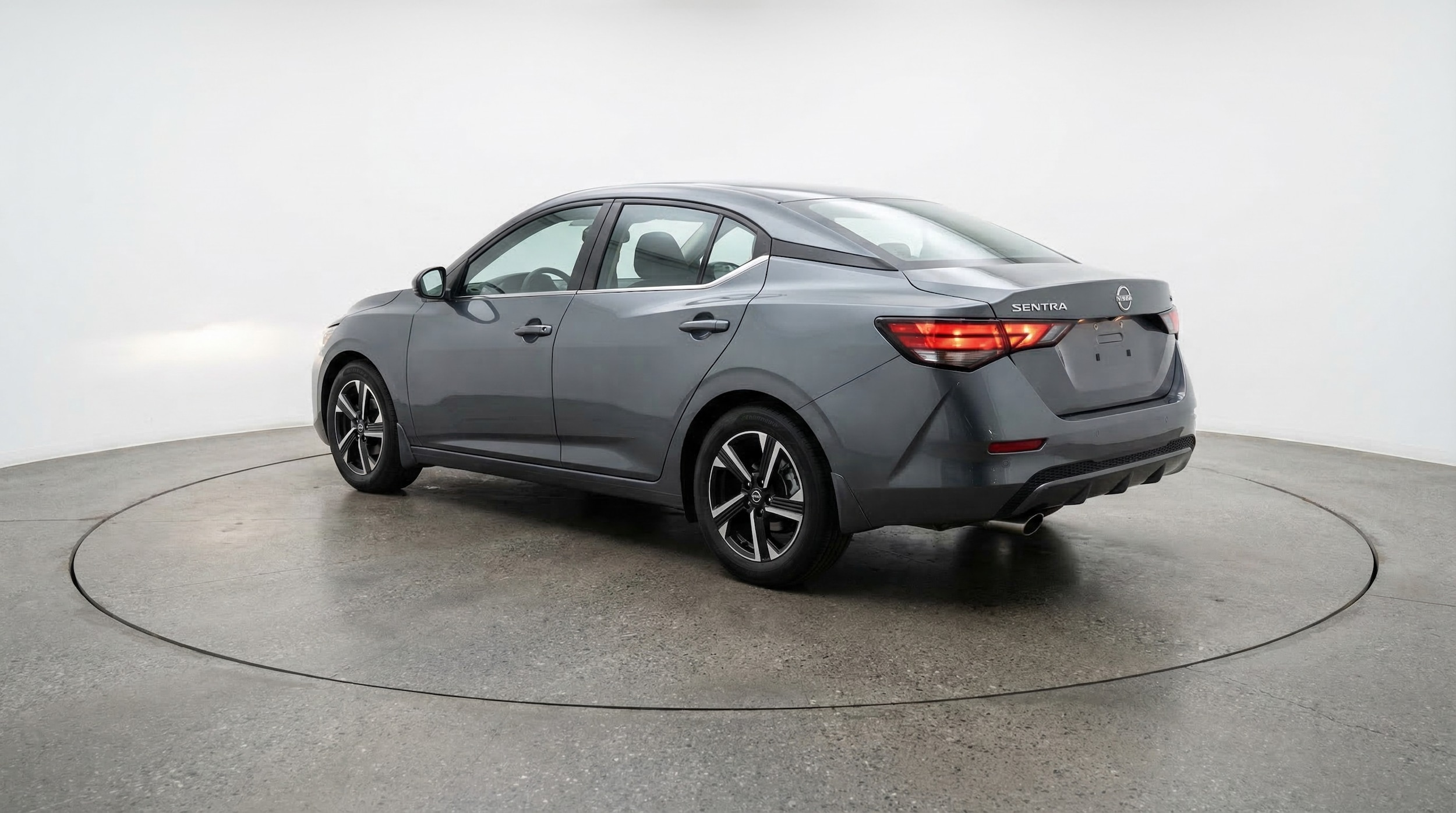 Thumbnail: 2025 Nissan Sentra - 5