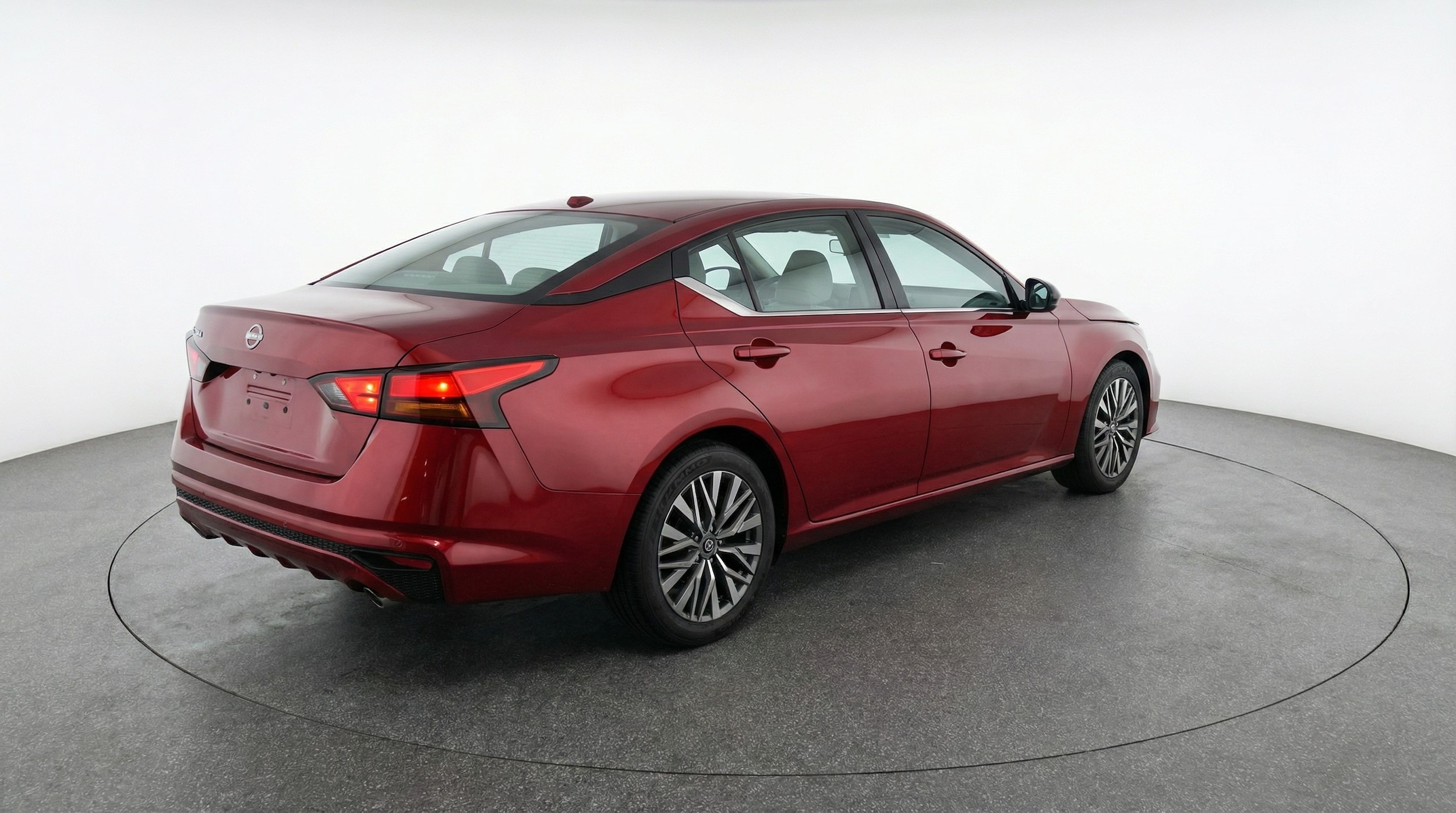 Thumbnail: 2025 Nissan Altima - 7