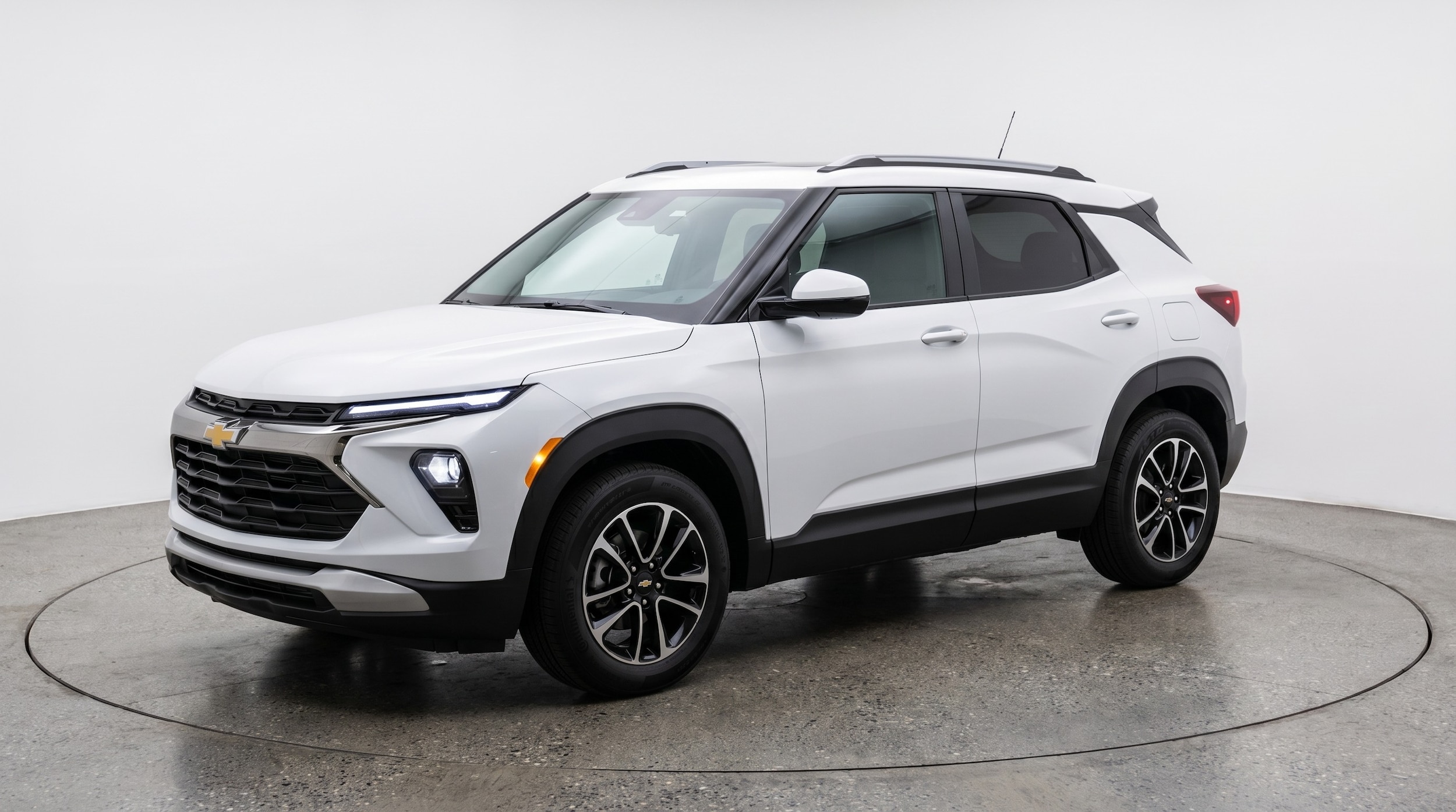 Thumbnail: 2025 Chevrolet TrailBlazer - 3