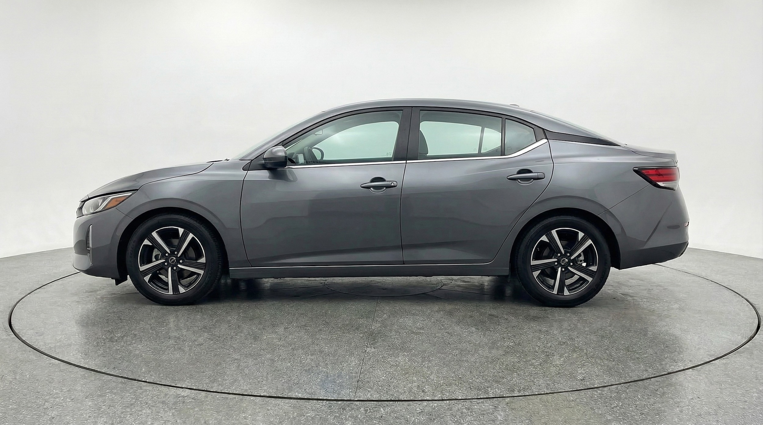 Thumbnail: 2025 Nissan Sentra - 4