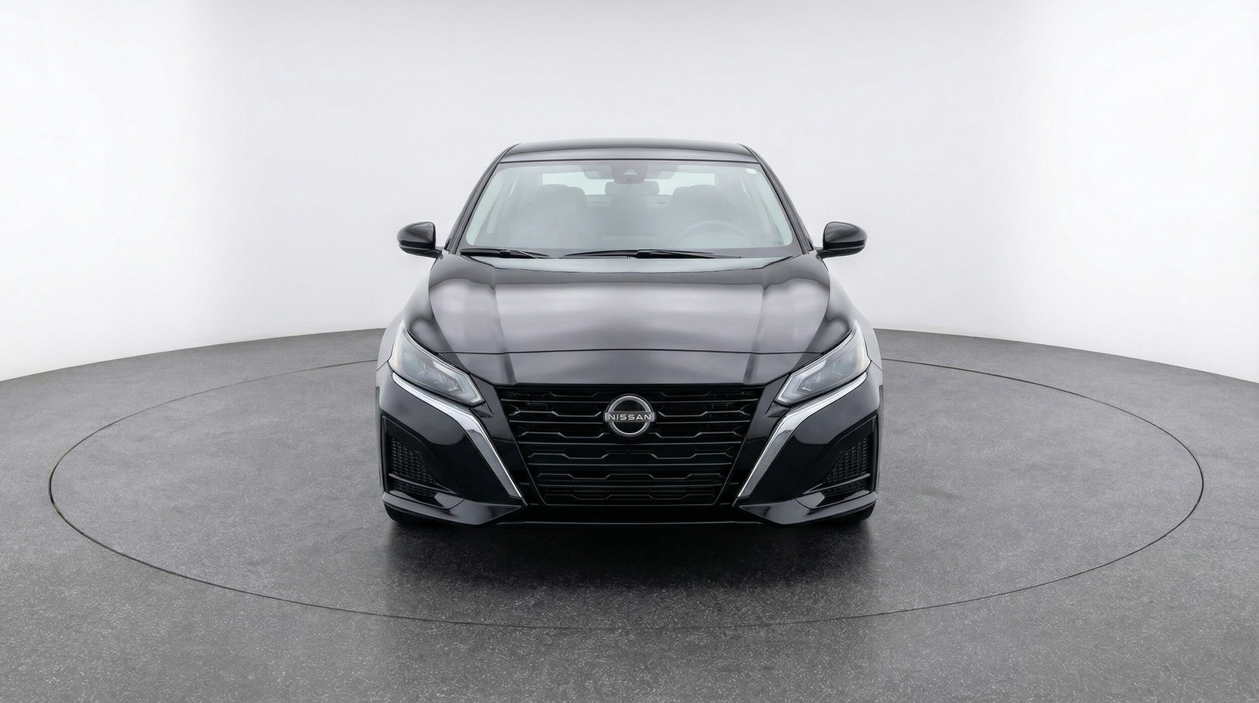 Thumbnail: 2025 Nissan Altima - 2