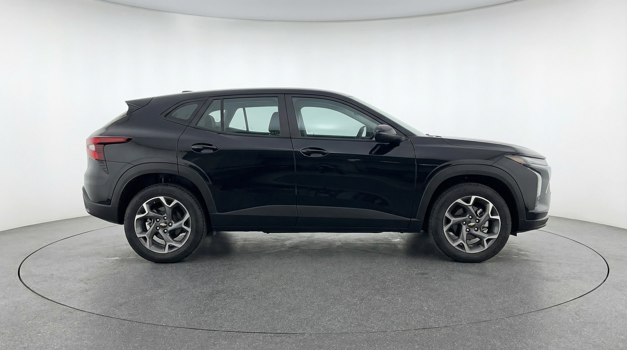 Thumbnail: 2025 Chevrolet Trax - 8