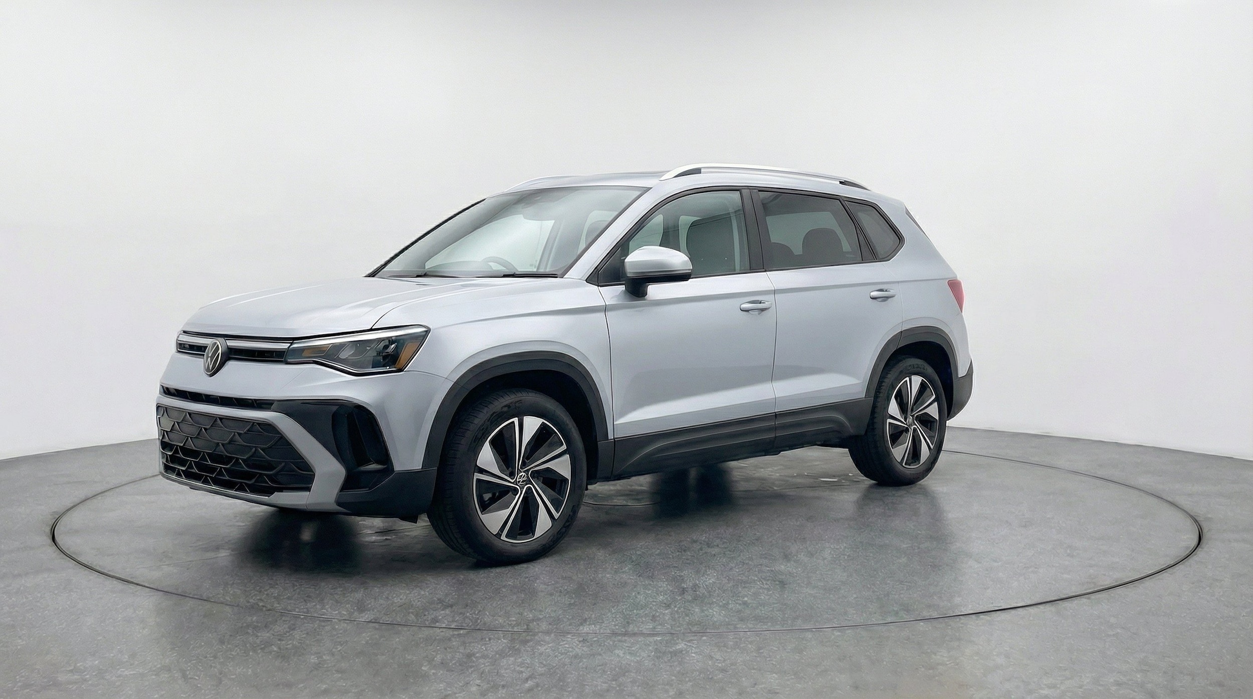 Thumbnail: 2026 Volkswagen Taos - 3