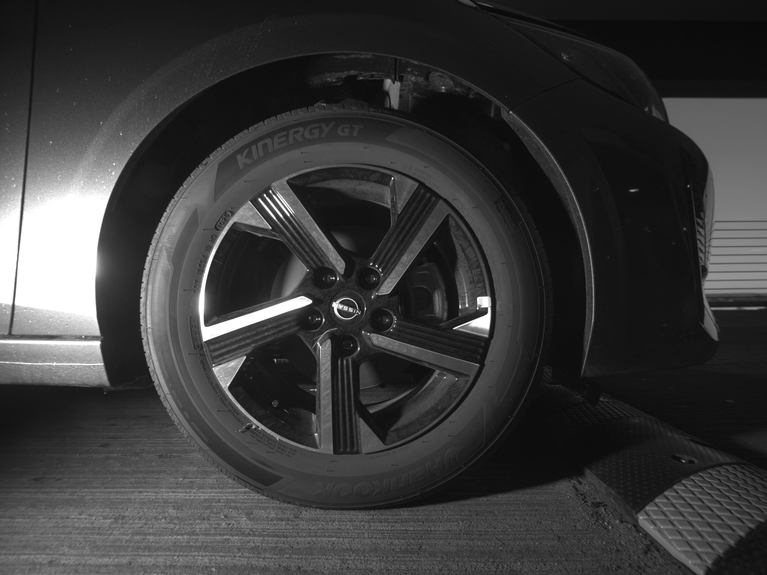 Thumbnail: 2025 Nissan Sentra - 10