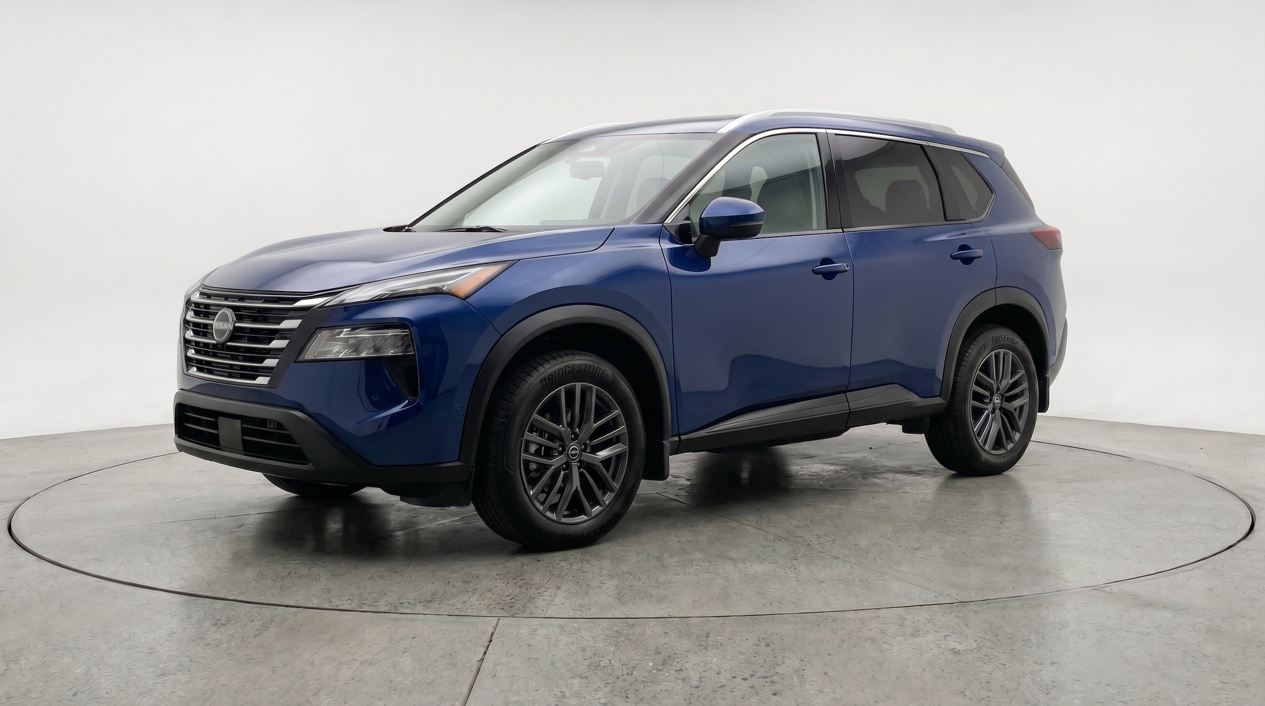 Thumbnail: 2026 Nissan Rogue - 3