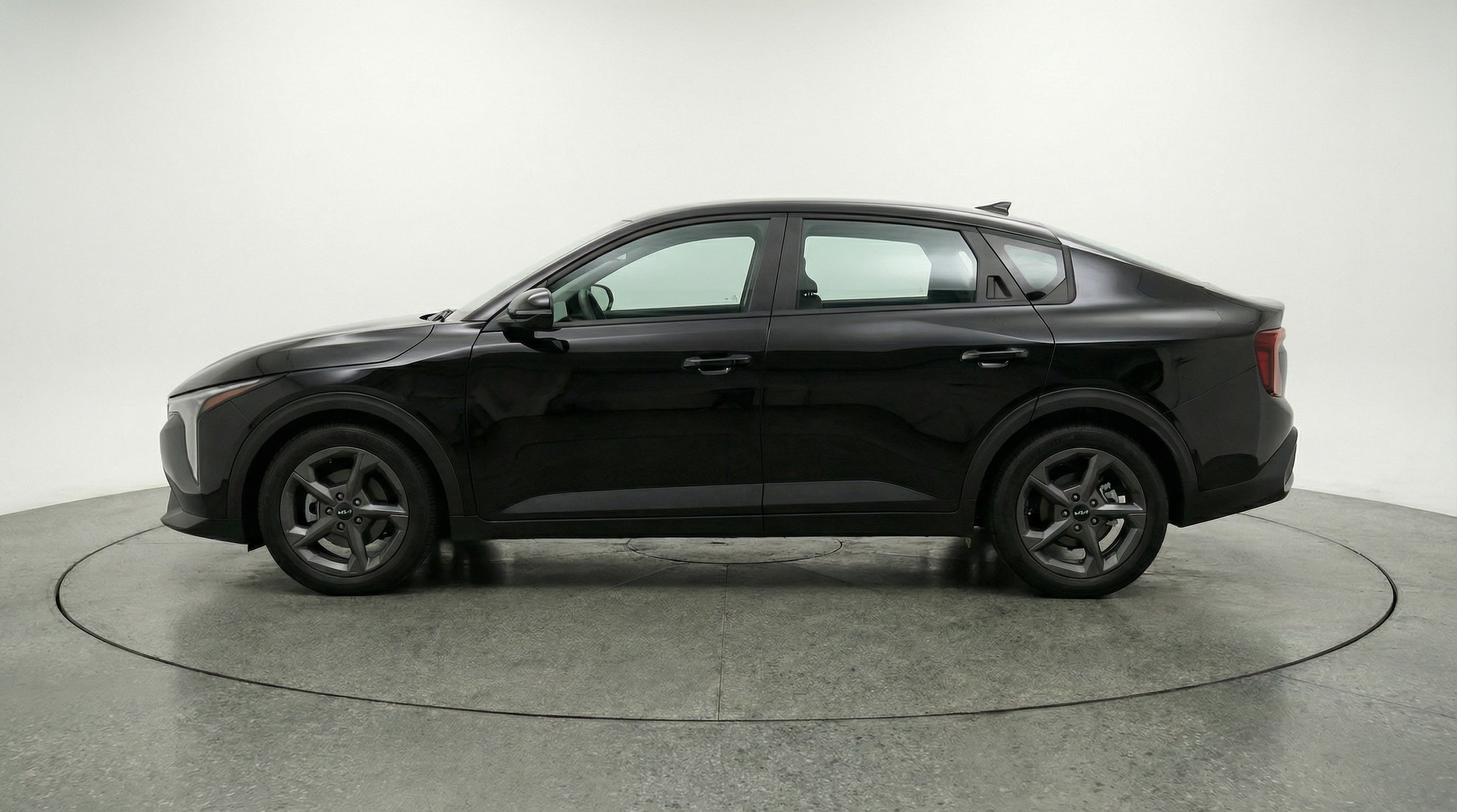 Thumbnail: 2025 Kia K4 - 4