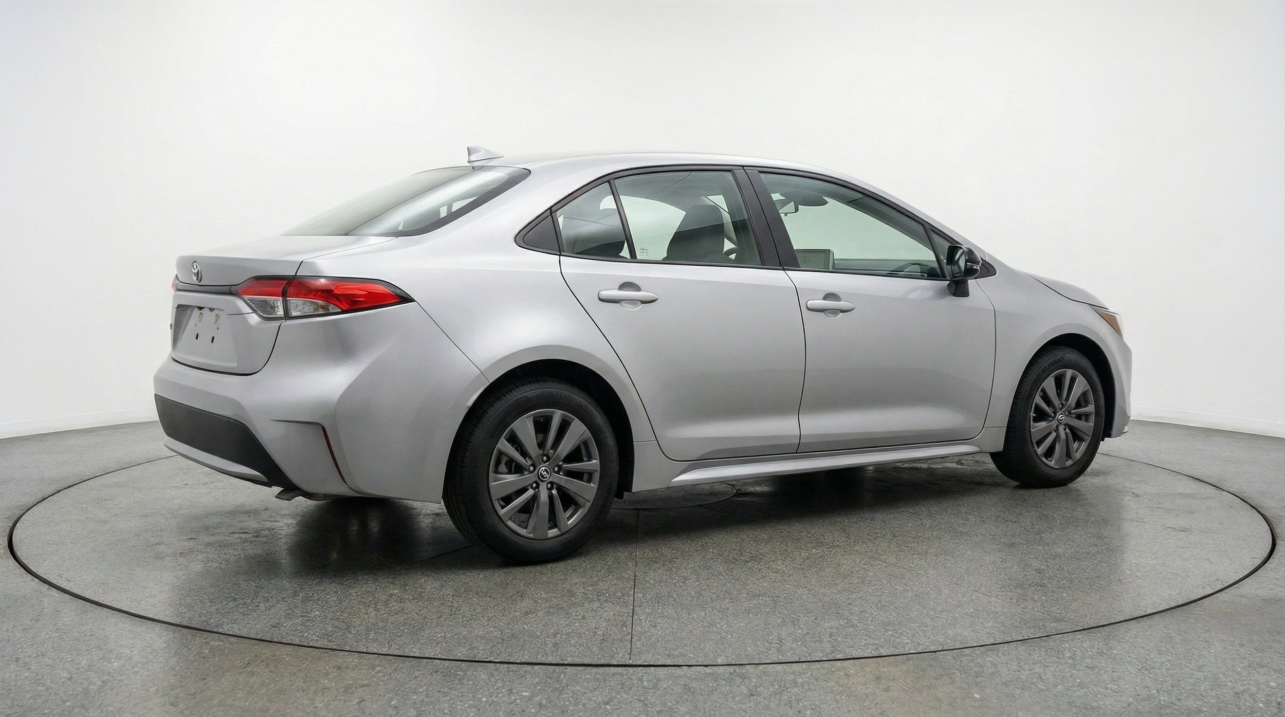 Thumbnail: 2025 Toyota Corolla - 9