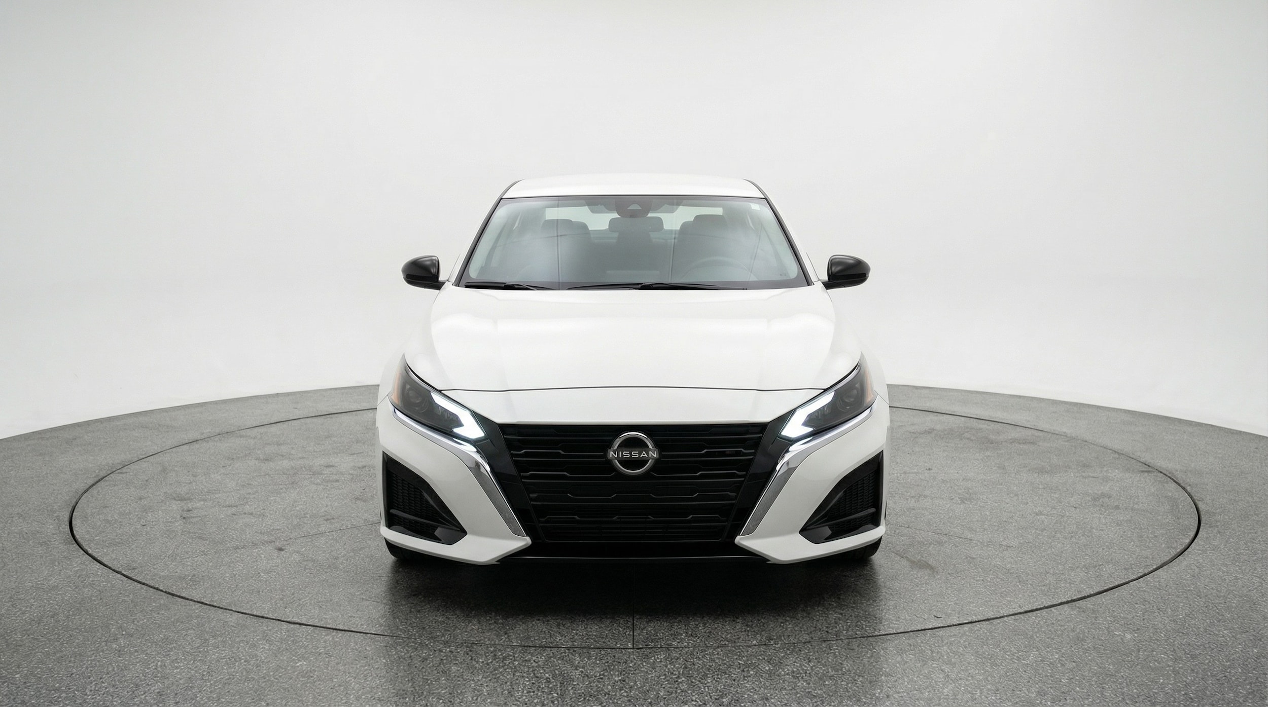 Thumbnail: 2025 Nissan Altima - 2