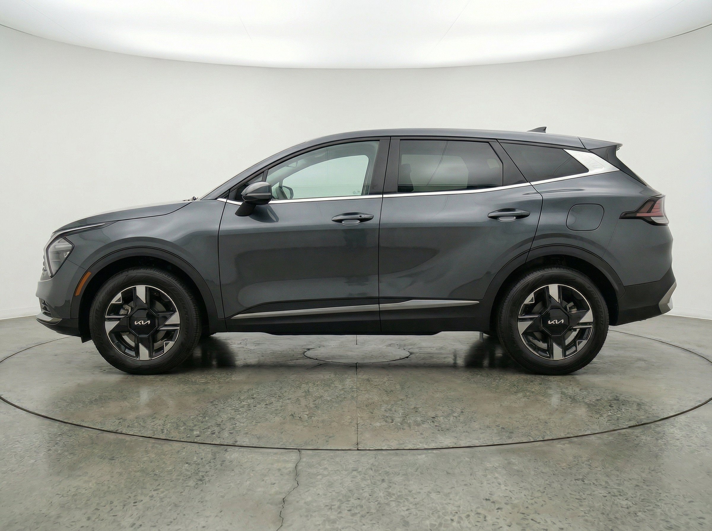 Thumbnail: 2026 Kia Sportage - 5