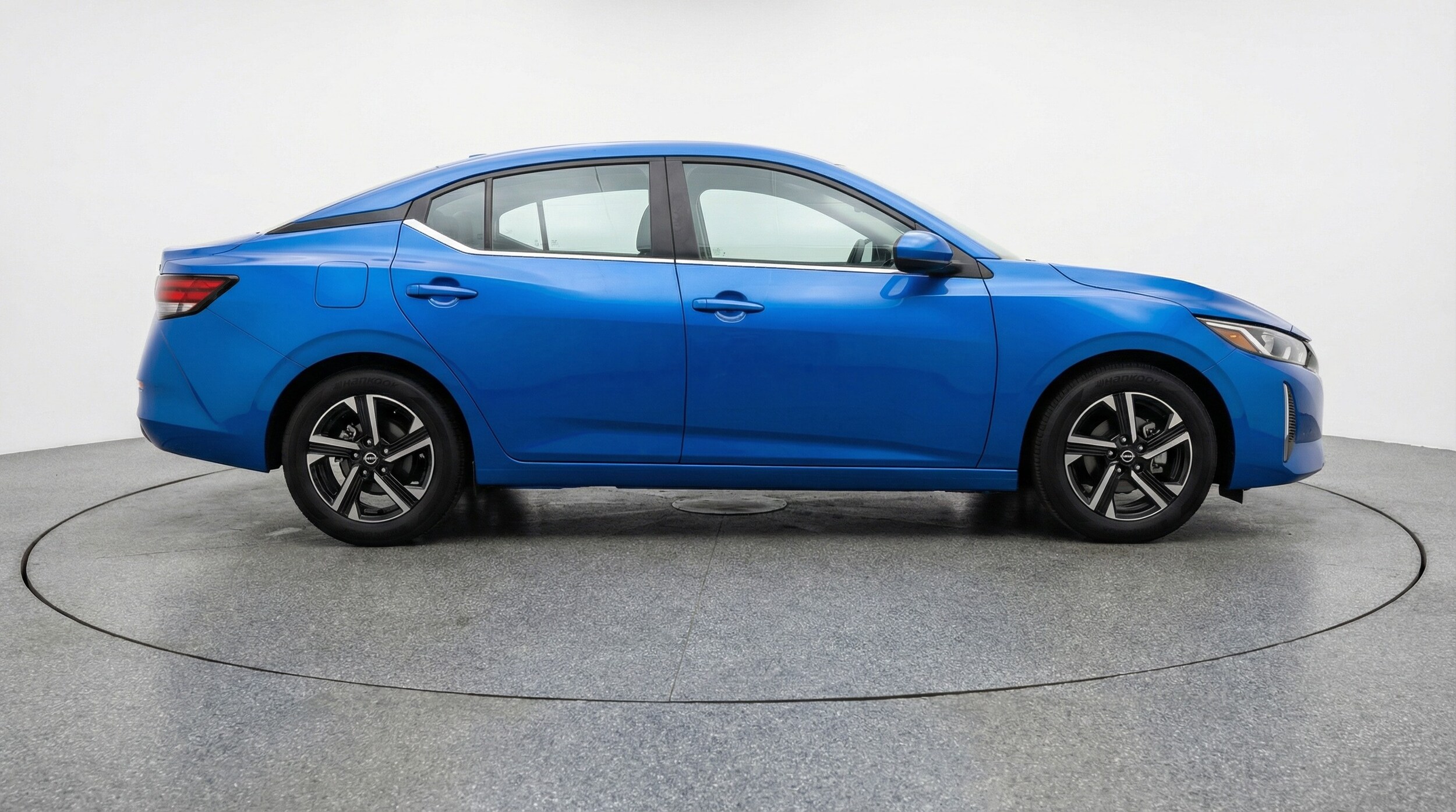 Thumbnail: 2025 Nissan Sentra - 8