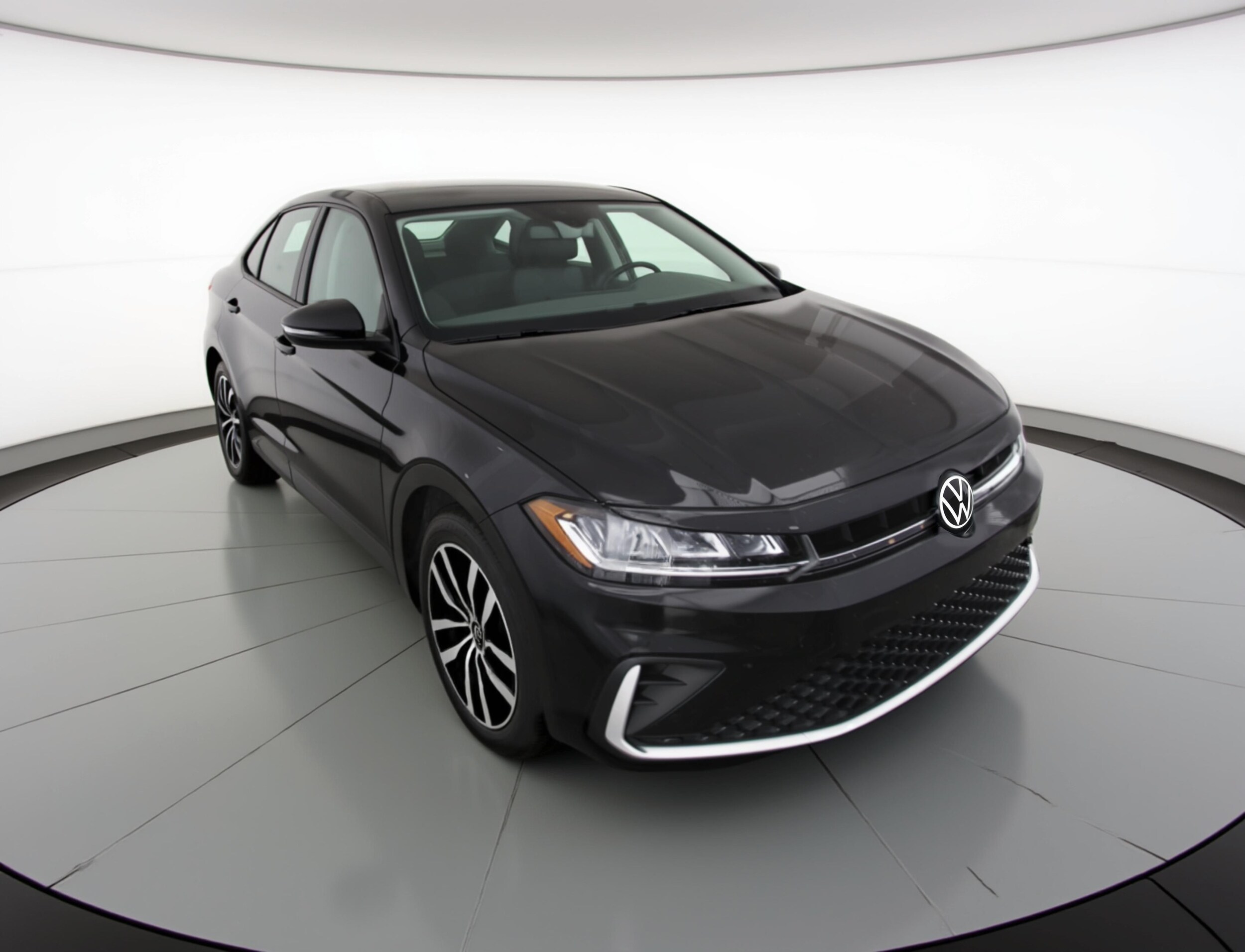 Thumbnail: 2025 Volkswagen Jetta - 1