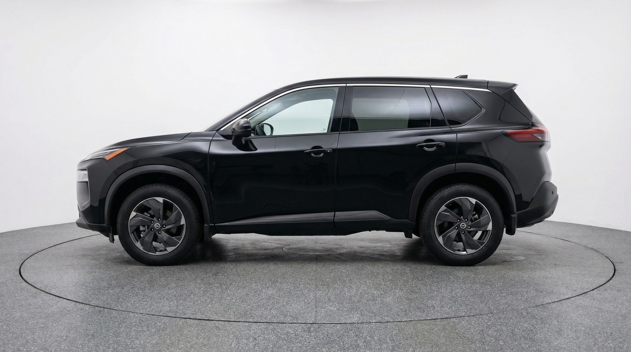 Thumbnail: 2025 Nissan Rogue - 4