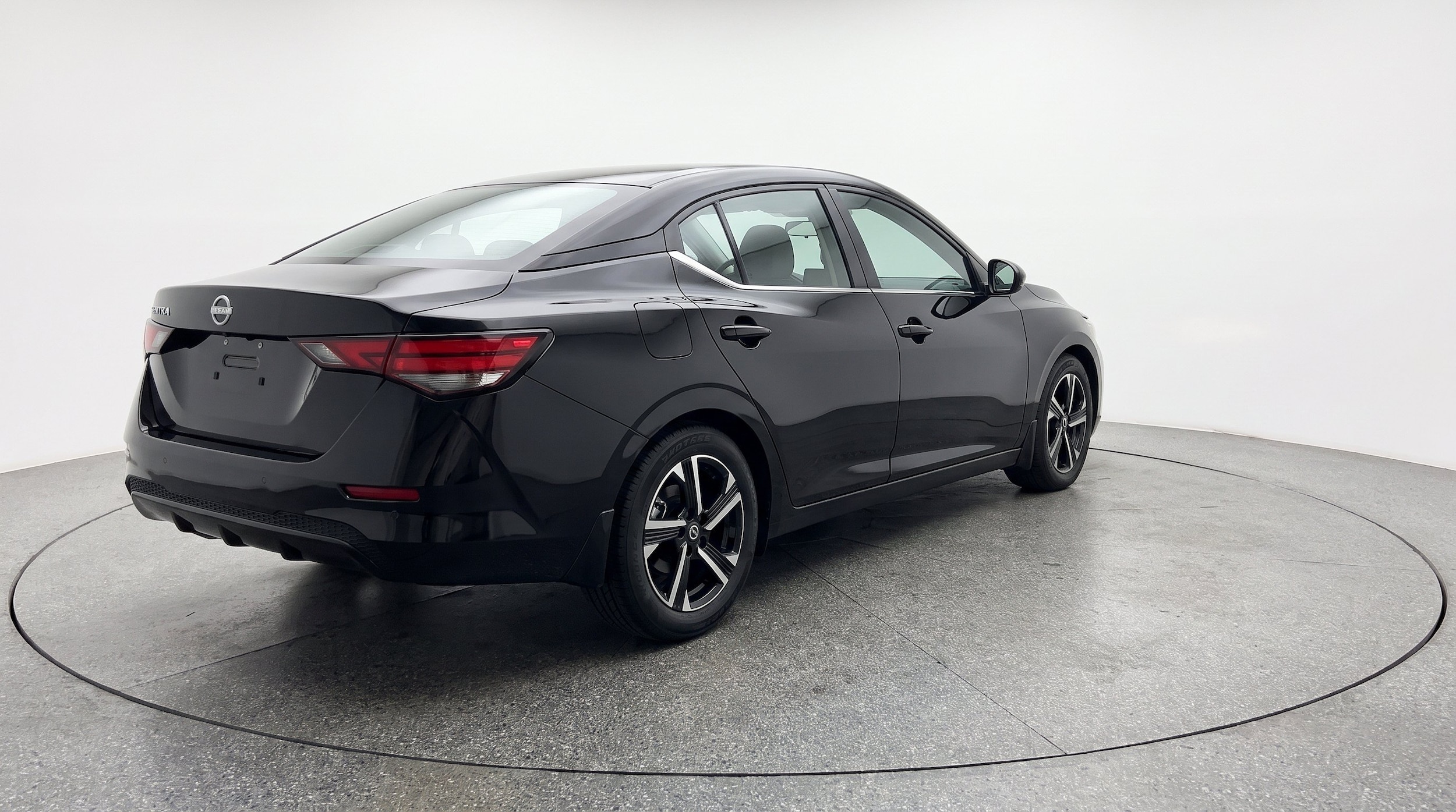 Thumbnail: 2025 Nissan Sentra - 9