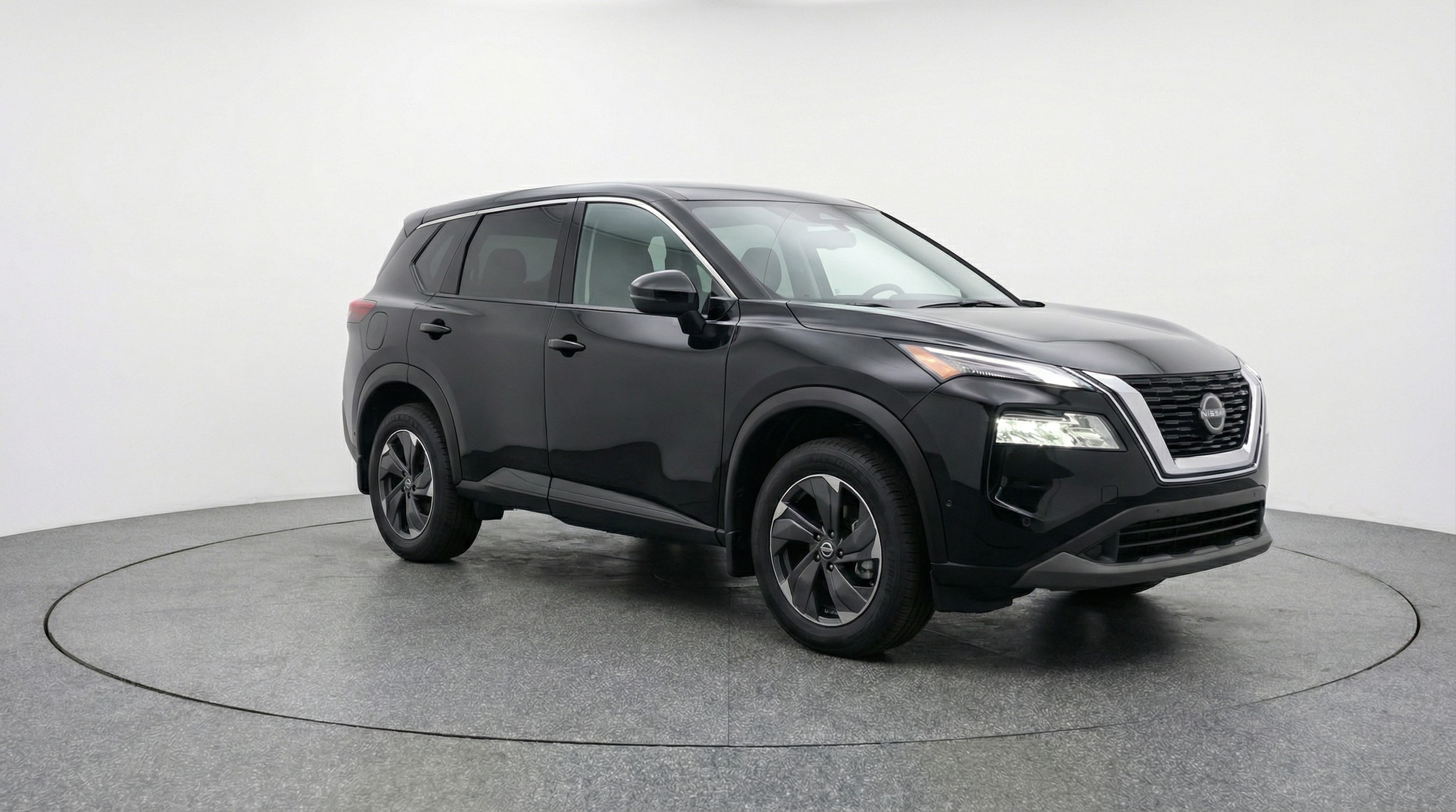 Thumbnail: 2025 Nissan Rogue - 1