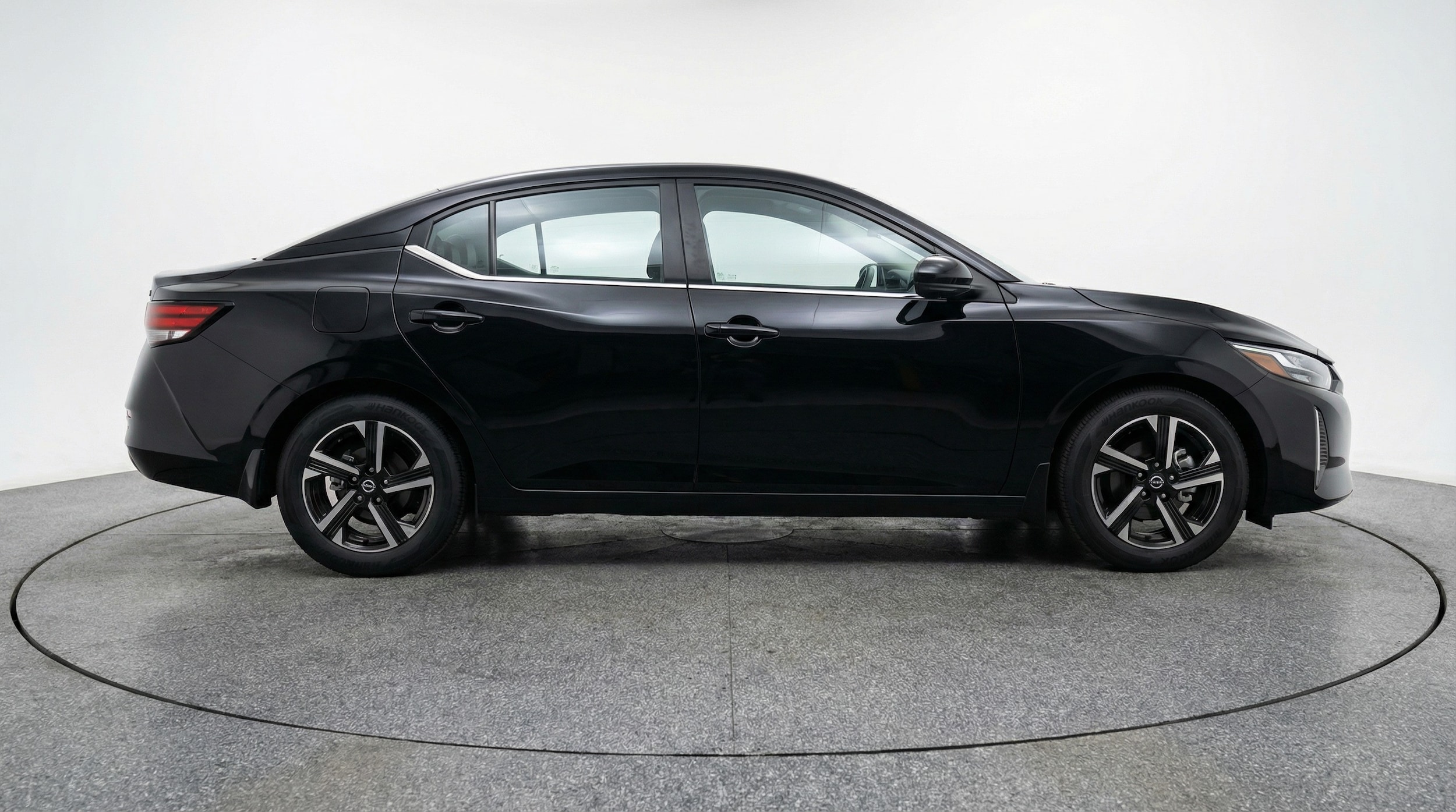 Thumbnail: 2025 Nissan Sentra - 8