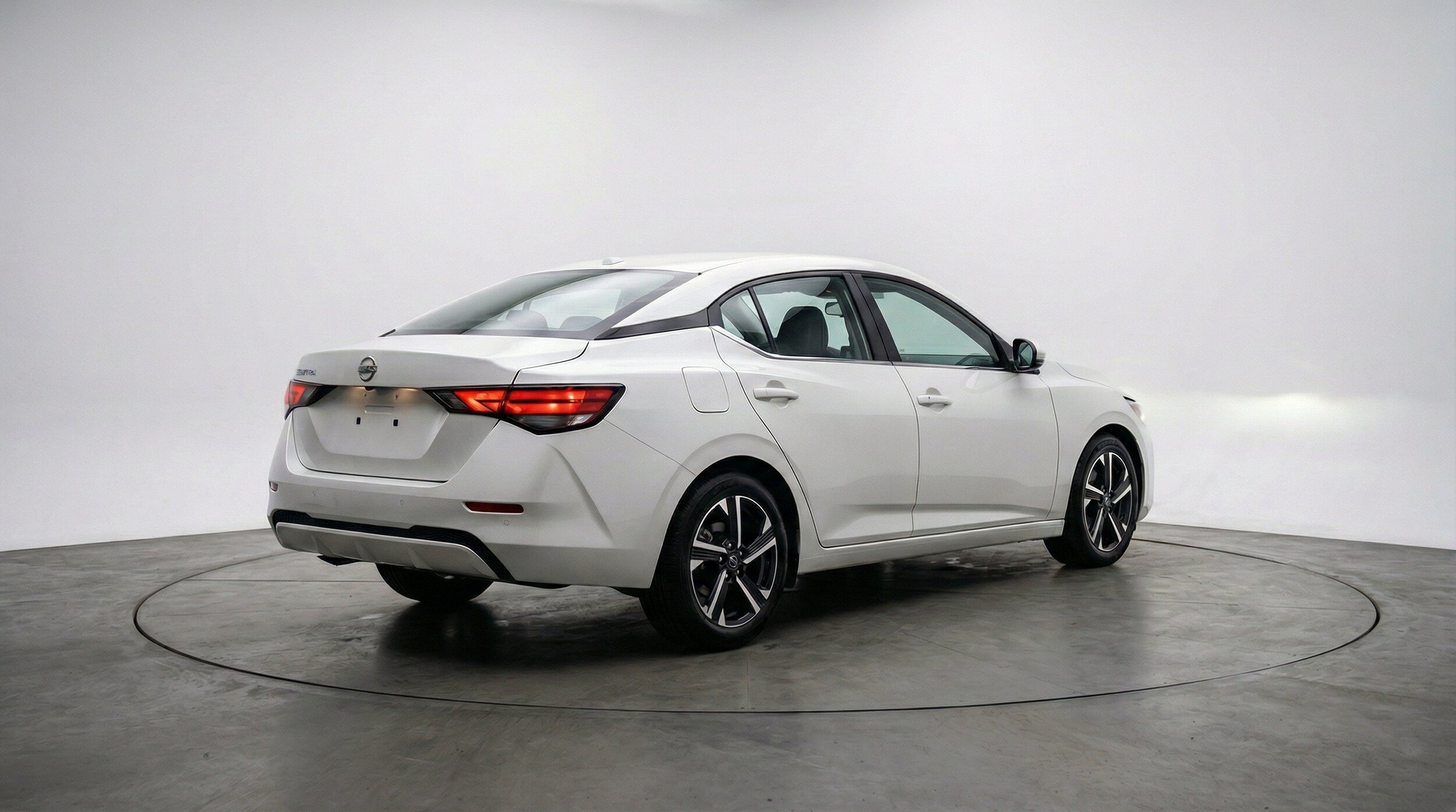 Thumbnail: 2025 Nissan Sentra - 9