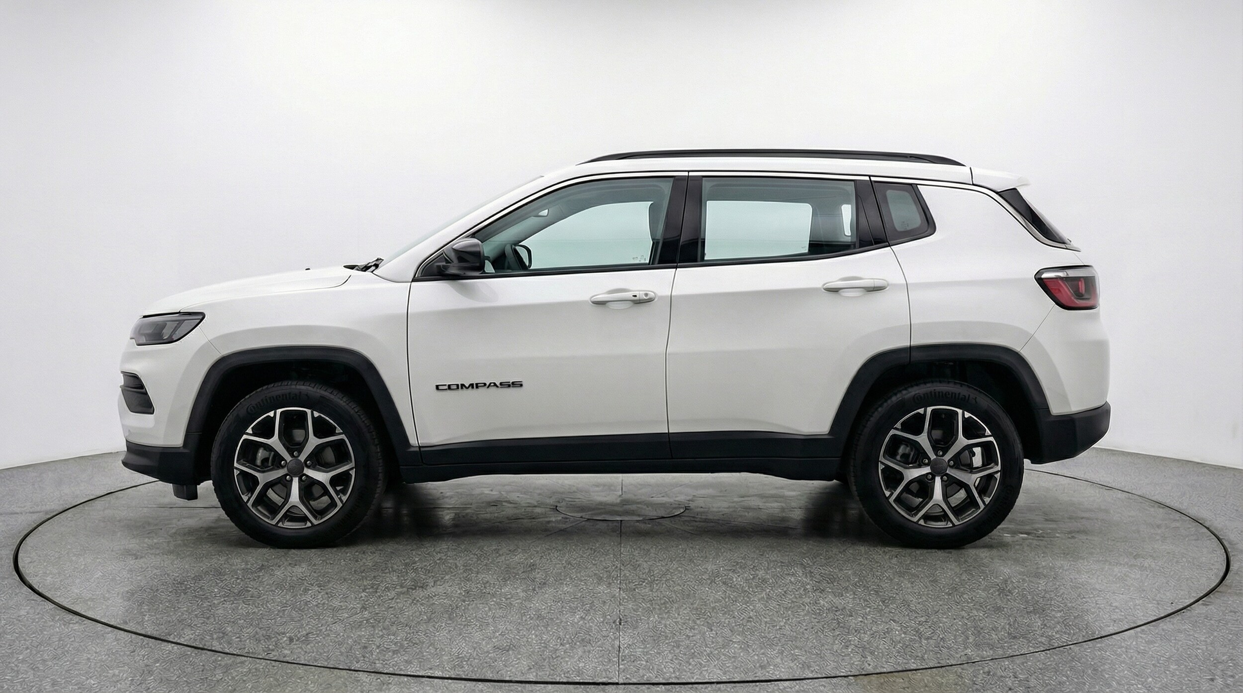 Thumbnail: 2025 Jeep Compass - 4