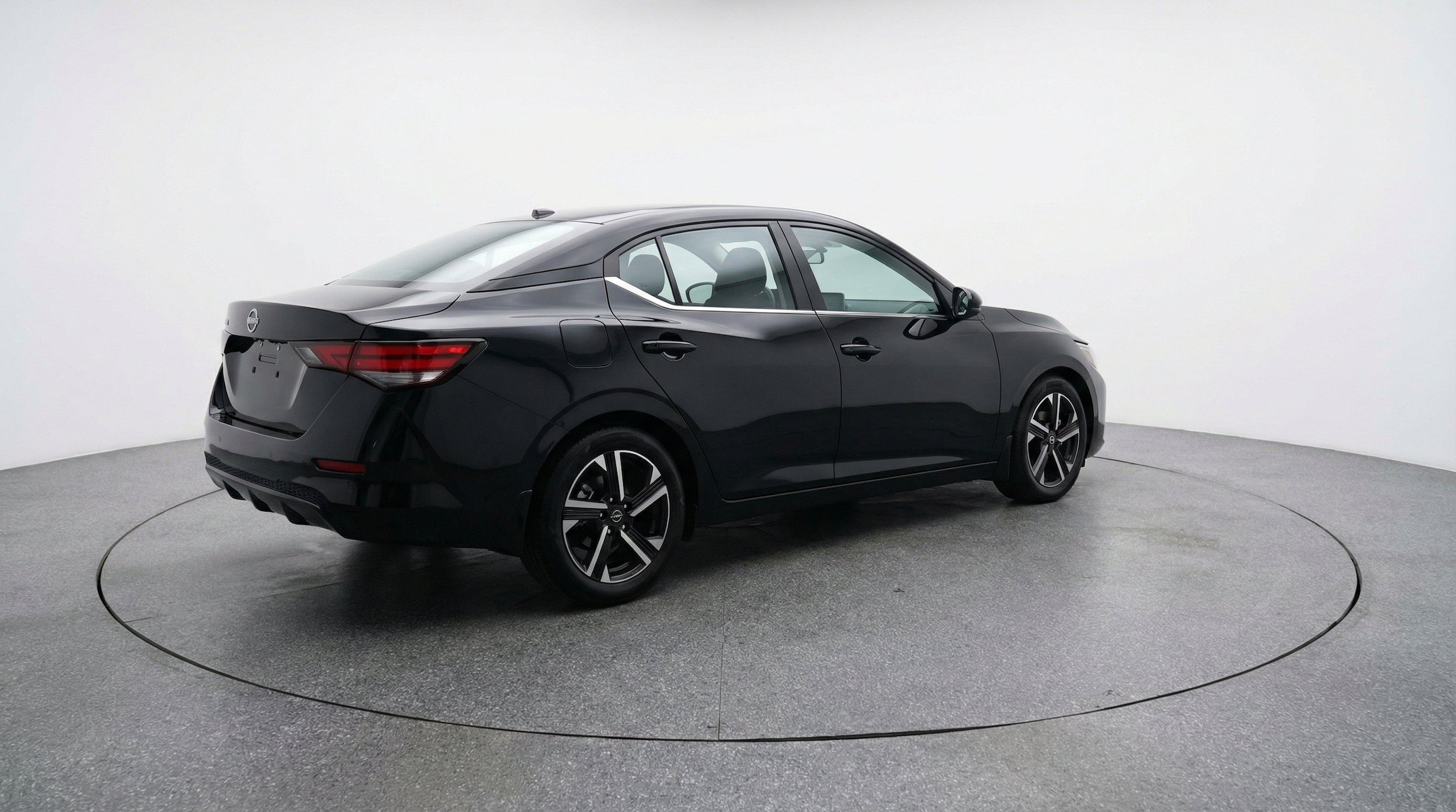 Thumbnail: 2025 Nissan Sentra - 9