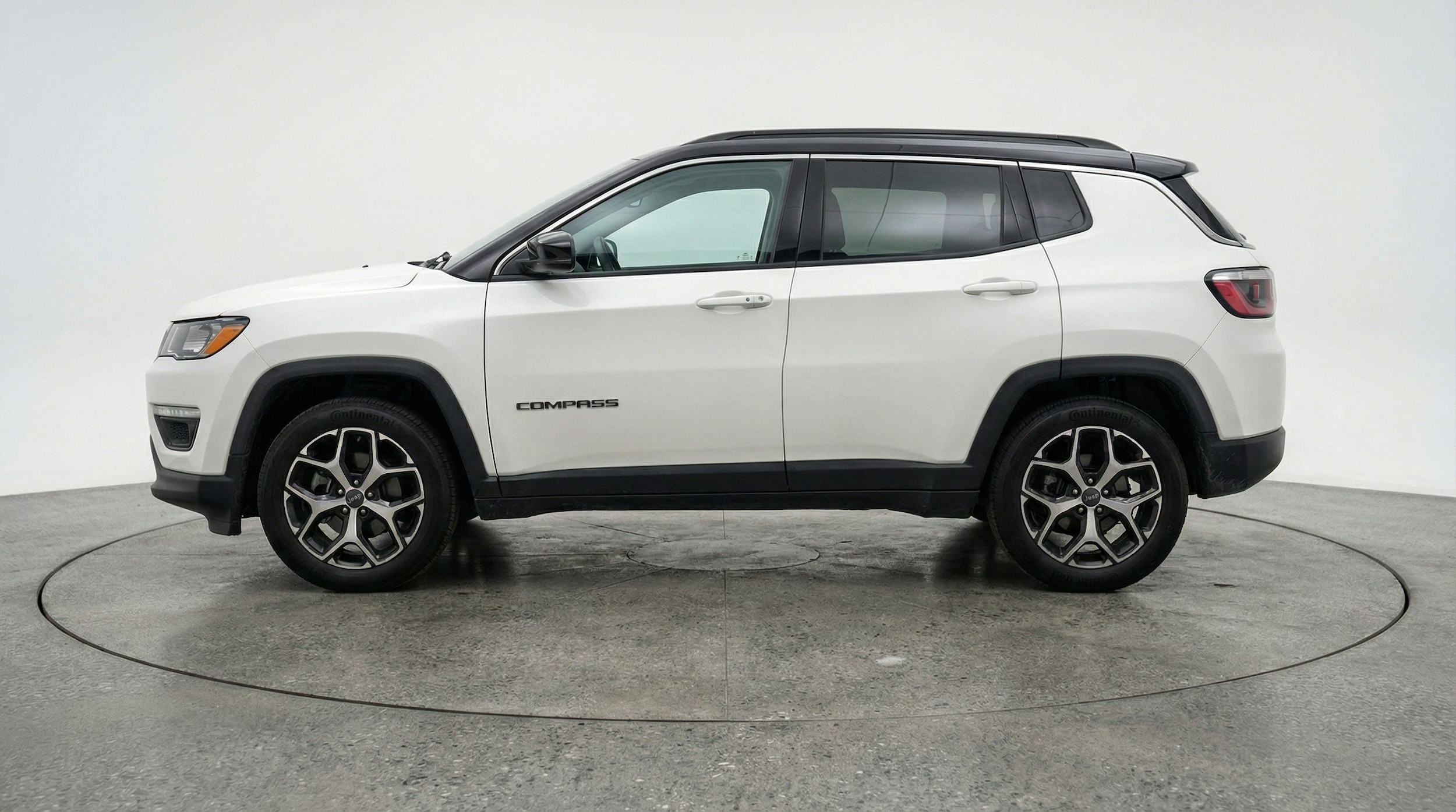 Thumbnail: 2025 Jeep Compass - 4