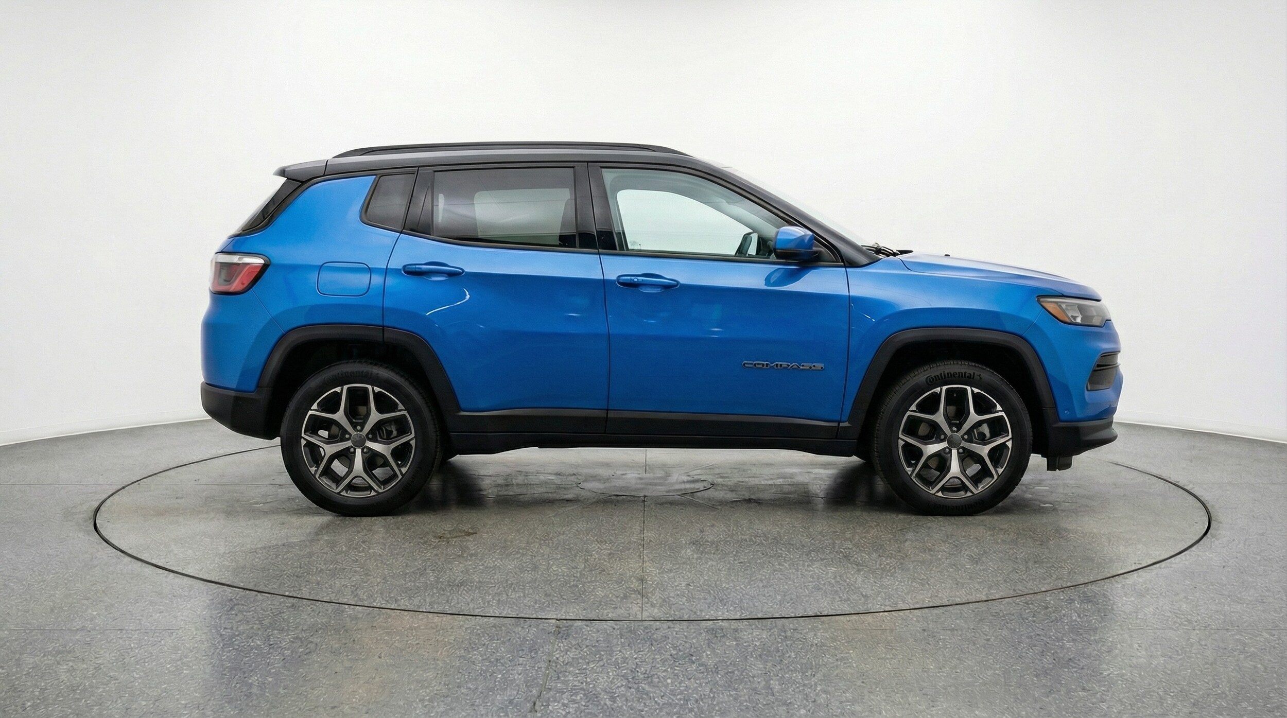 Thumbnail: 2025 Jeep Compass - 8