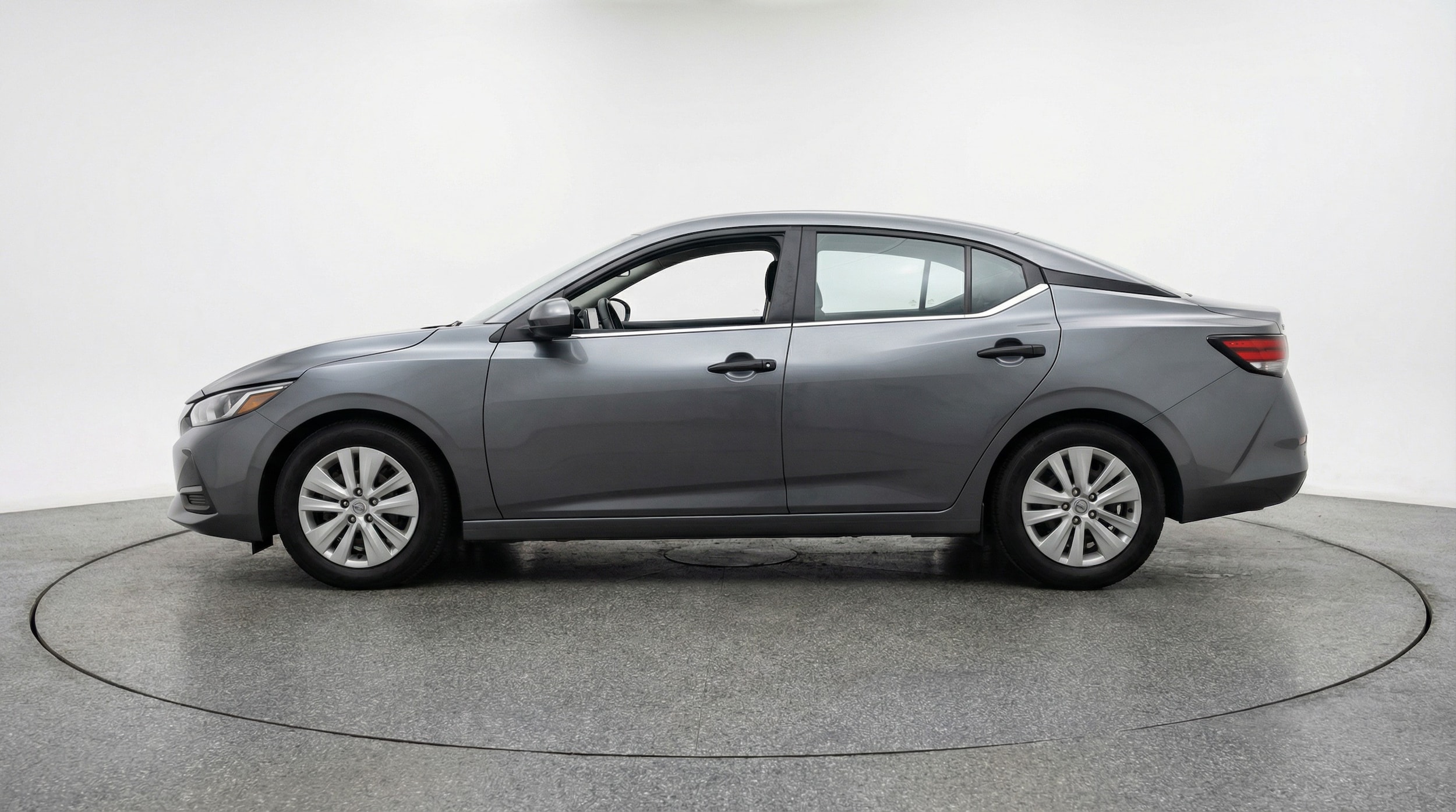 Thumbnail: 2025 Nissan Sentra - 4