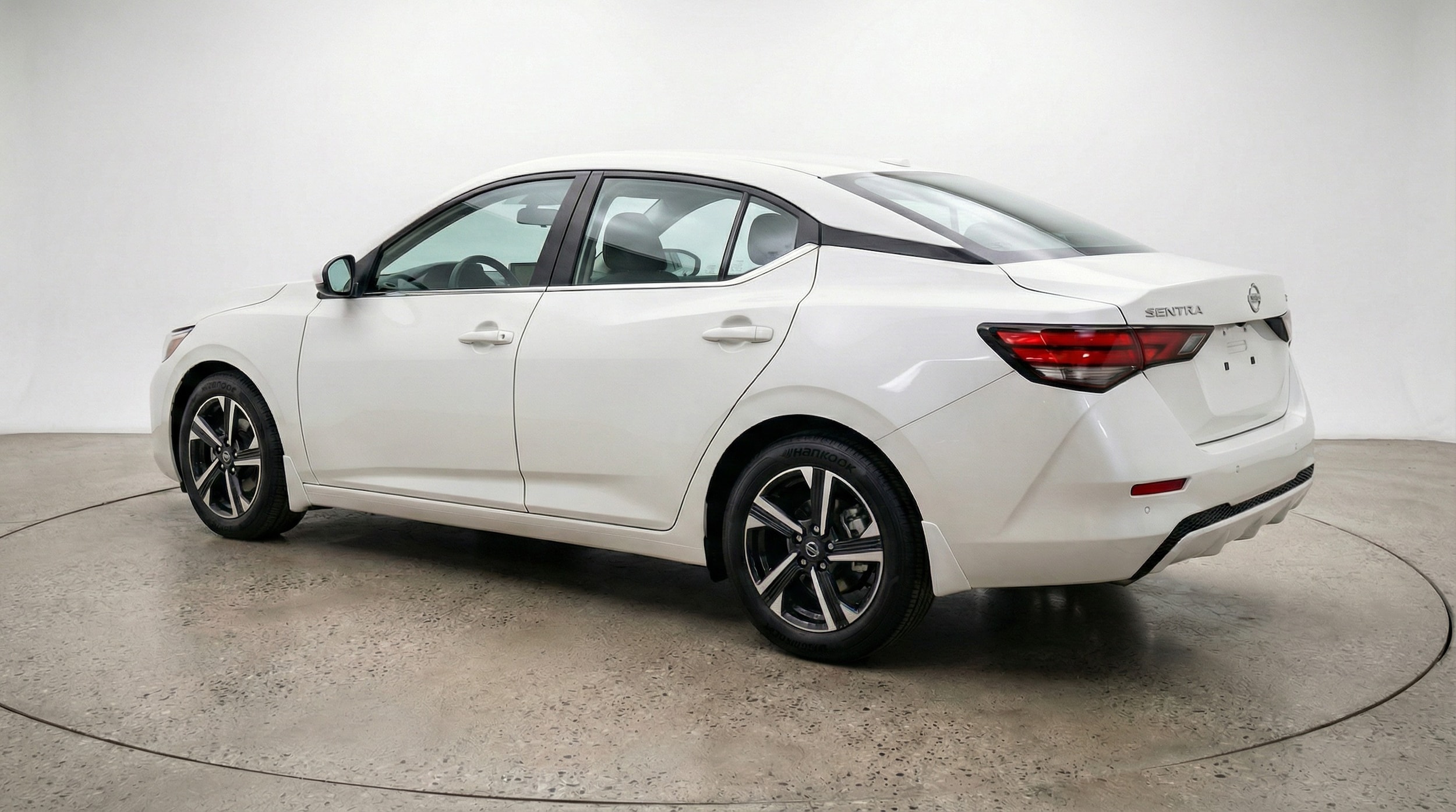 Thumbnail: 2025 Nissan Sentra - 5