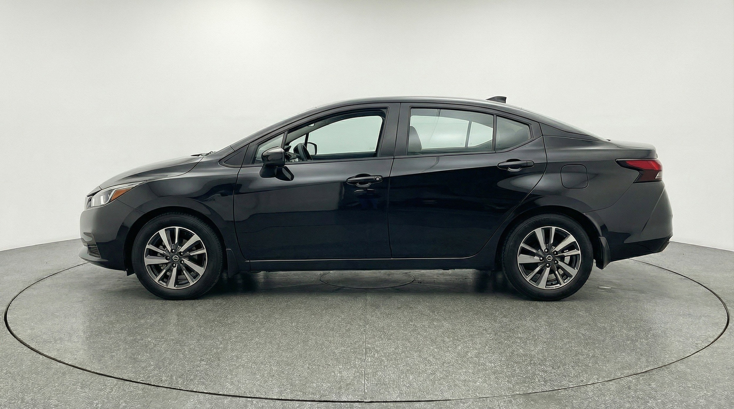 Thumbnail: 2025 Nissan Versa - 5