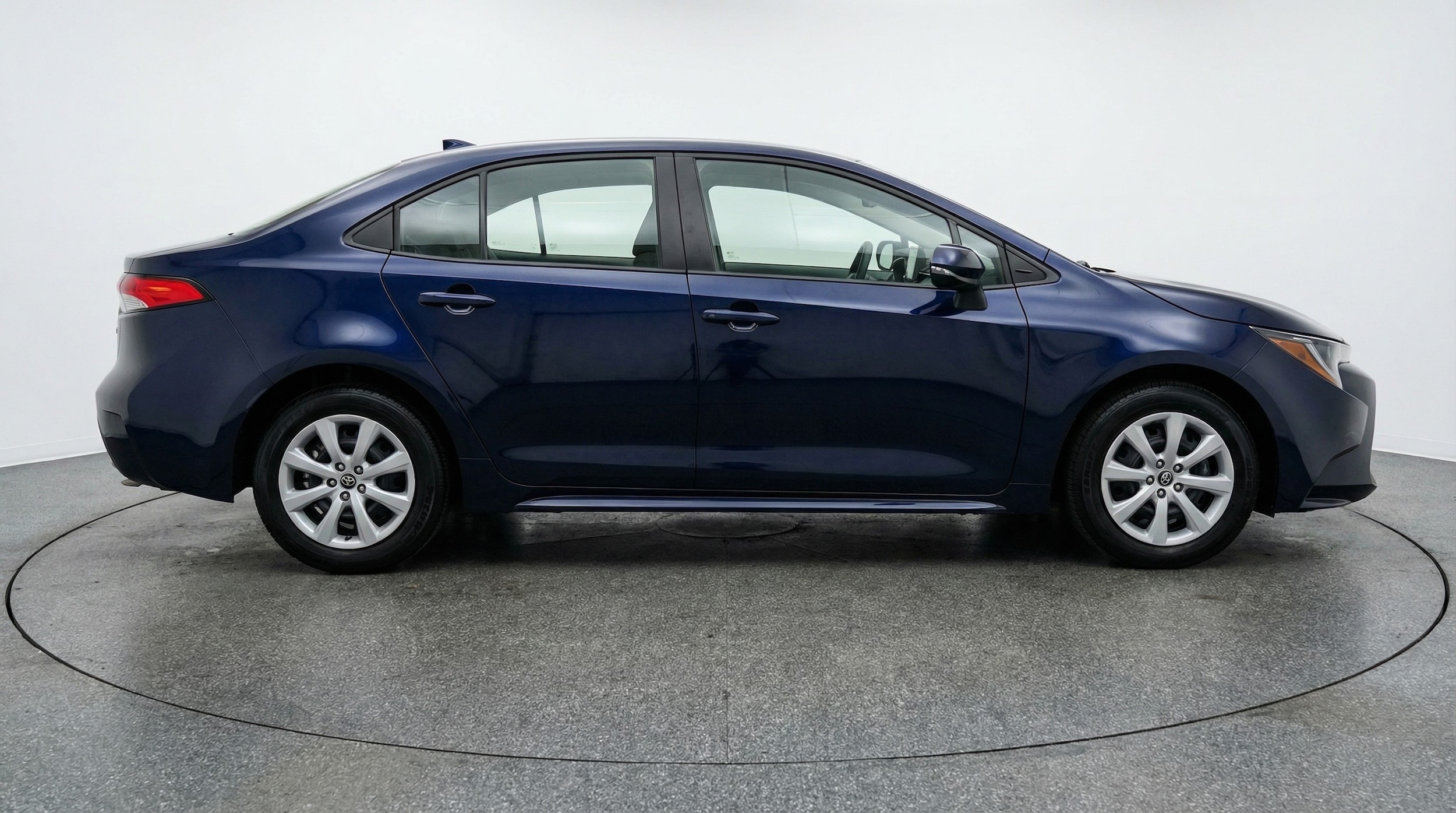 Thumbnail: 2025 Toyota Corolla - 8