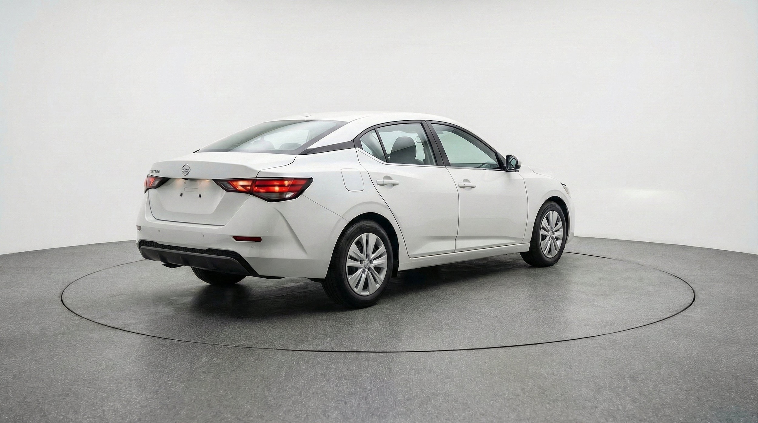Thumbnail: 2025 Nissan Sentra - 9