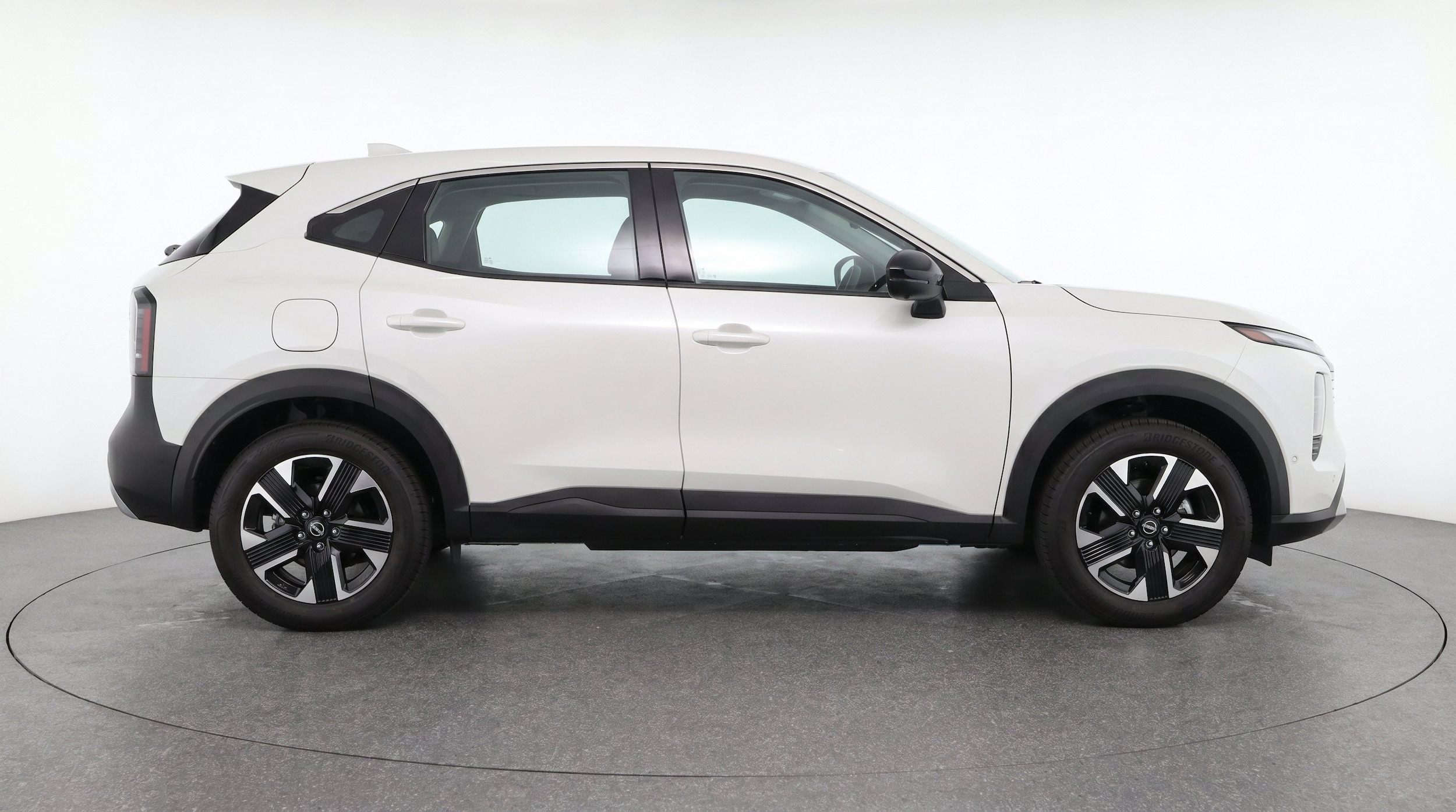 Thumbnail: 2026 Nissan Kicks - 11