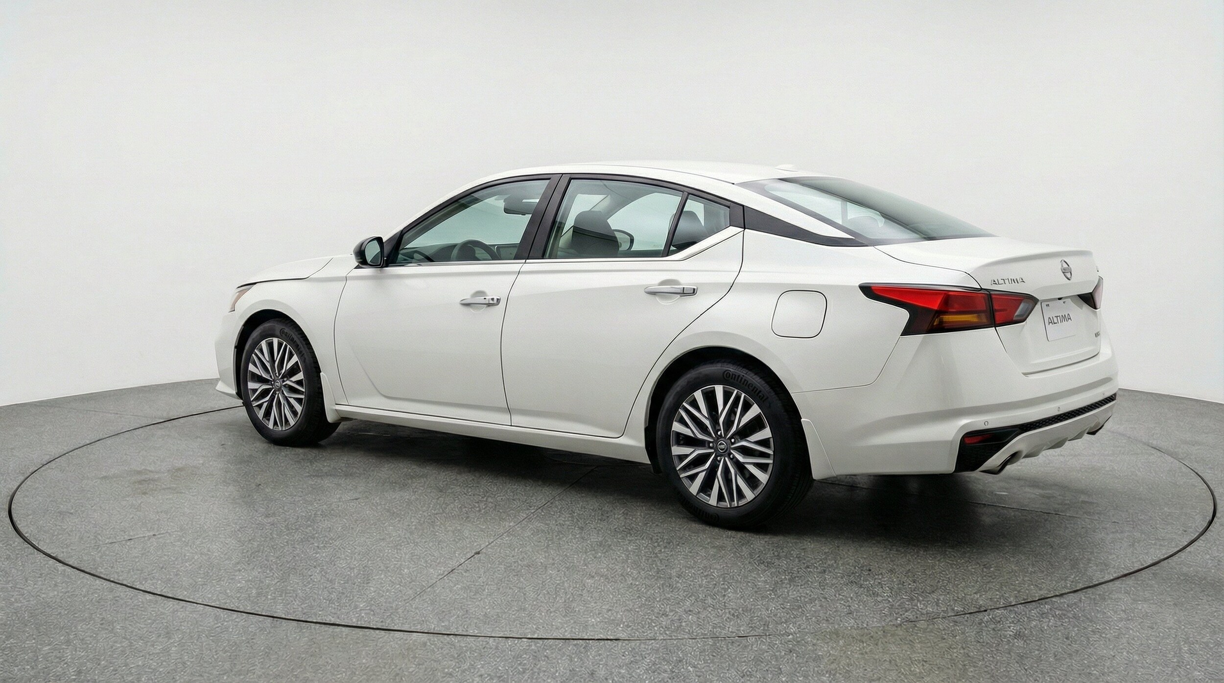 Thumbnail: 2025 Nissan Altima - 6