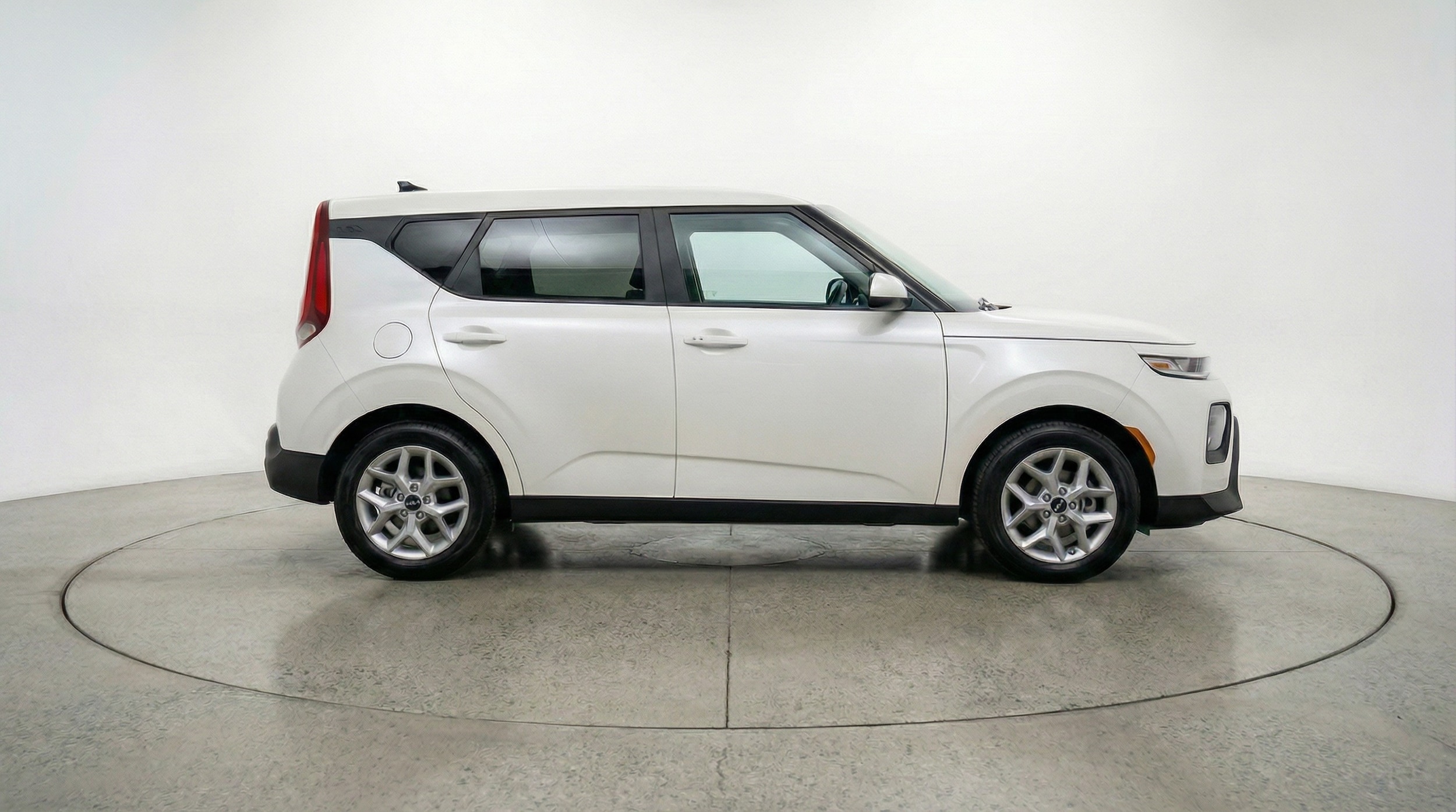 Thumbnail: 2025 Kia Soul - 8