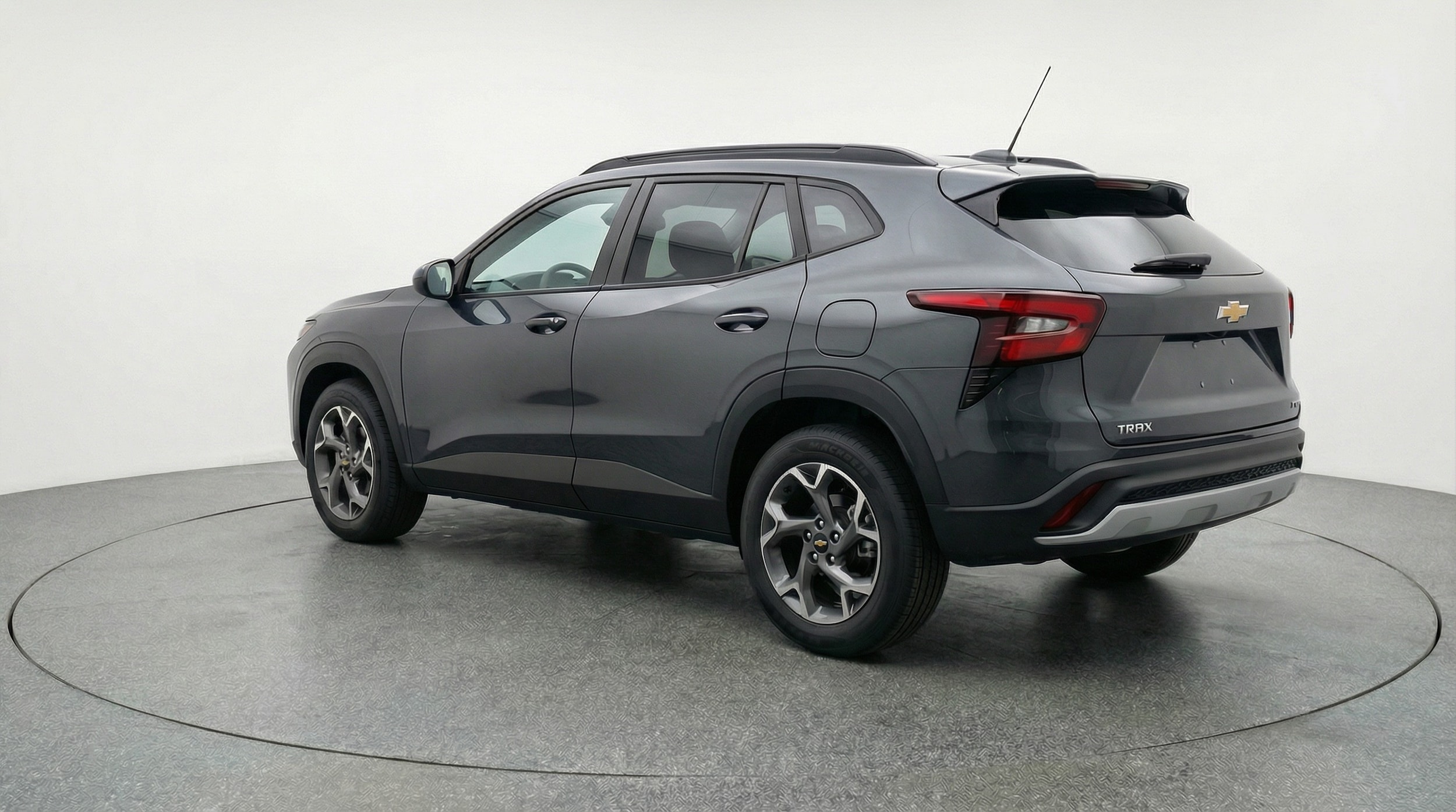 Thumbnail: 2025 Chevrolet Trax - 5