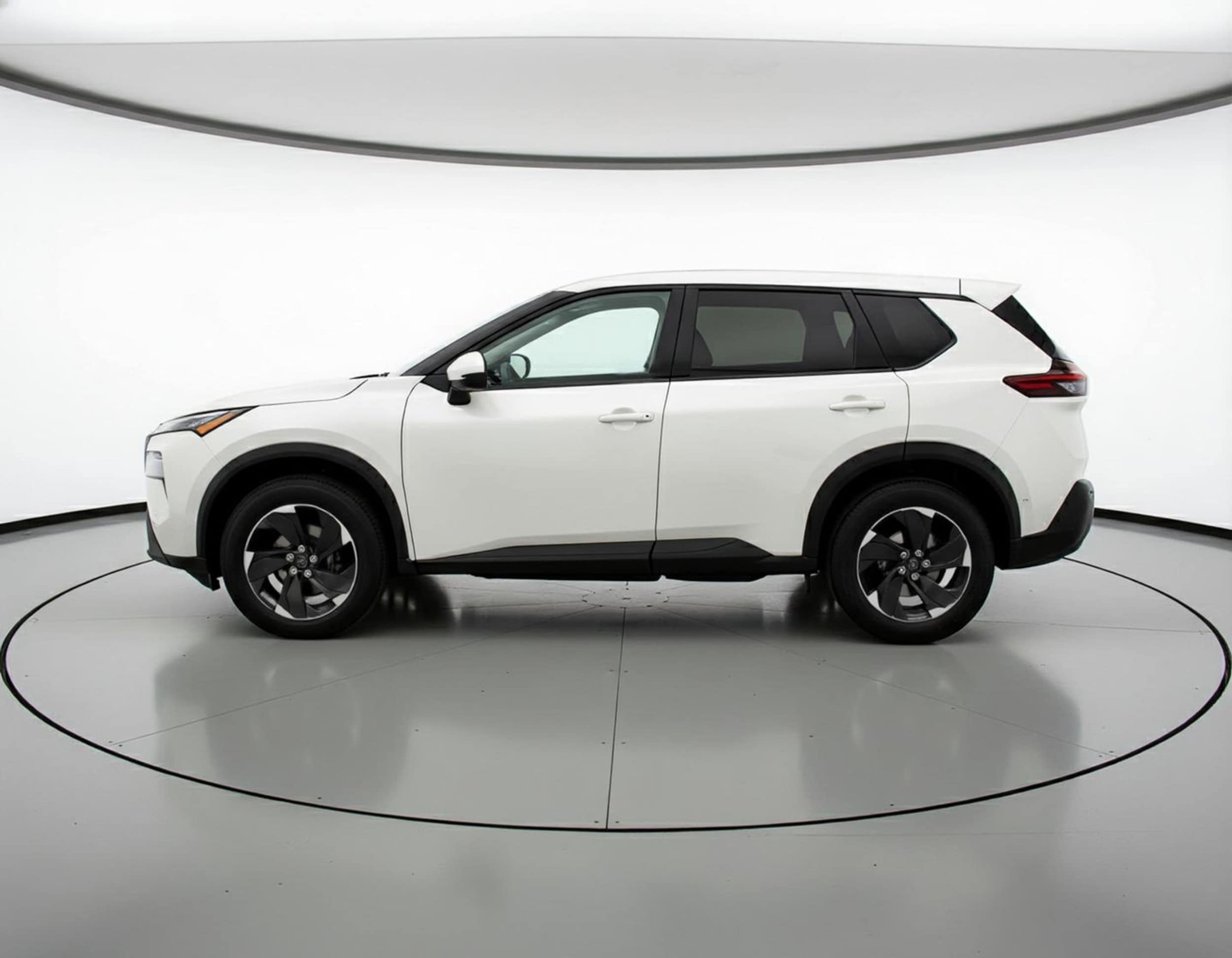 Thumbnail: 2025 Nissan Rogue - 4