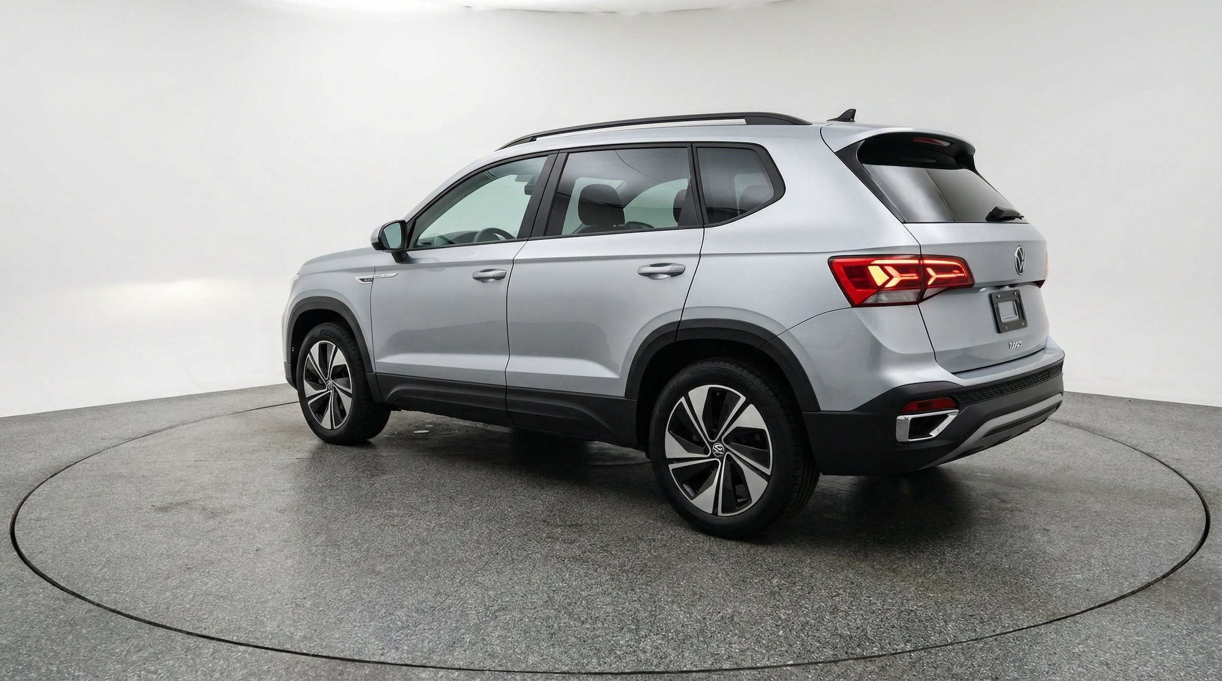 Thumbnail: 2026 Volkswagen Taos - 6