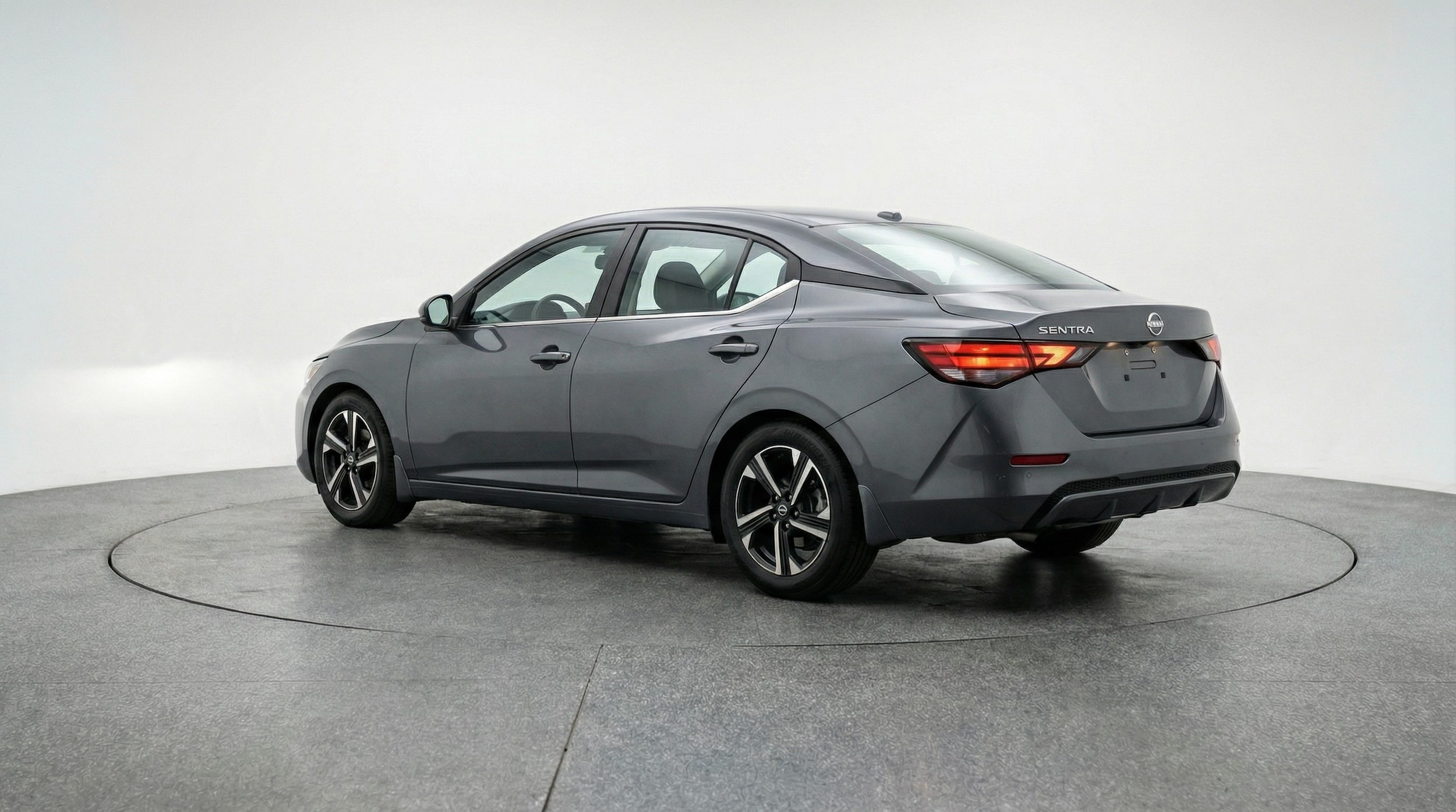 Thumbnail: 2025 Nissan Sentra - 5