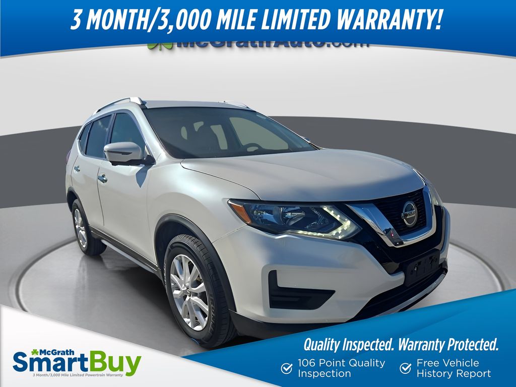 2018 Nissan Rogue SV's photo