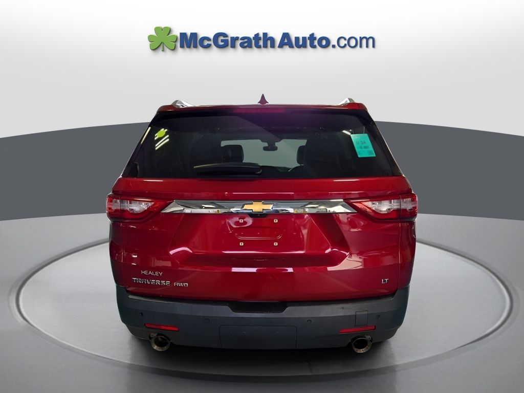 2018 Chevrolet Traverse 3LT photo 3