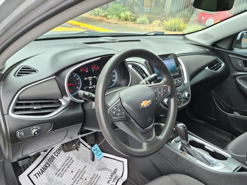 Used 2020 Chevrolet Malibu LT Sedan
