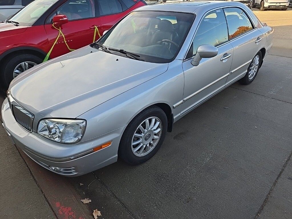 Used 2005 Hyundai XG350 Sedan