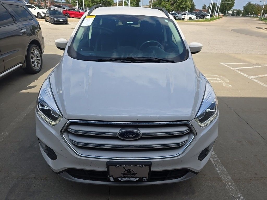 2019 Ford Escape SEL photo 2