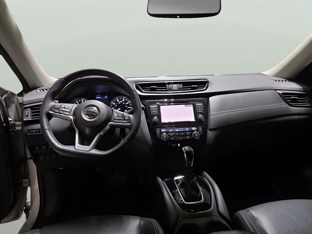 2020 Nissan Rogue SL photo 4