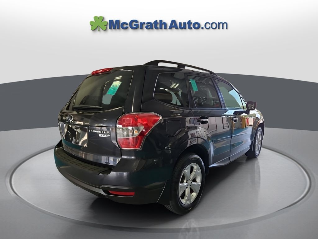2014 Subaru Forester 2.5i Premium photo 4