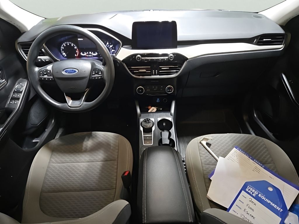 2021 Ford Escape SE photo 4