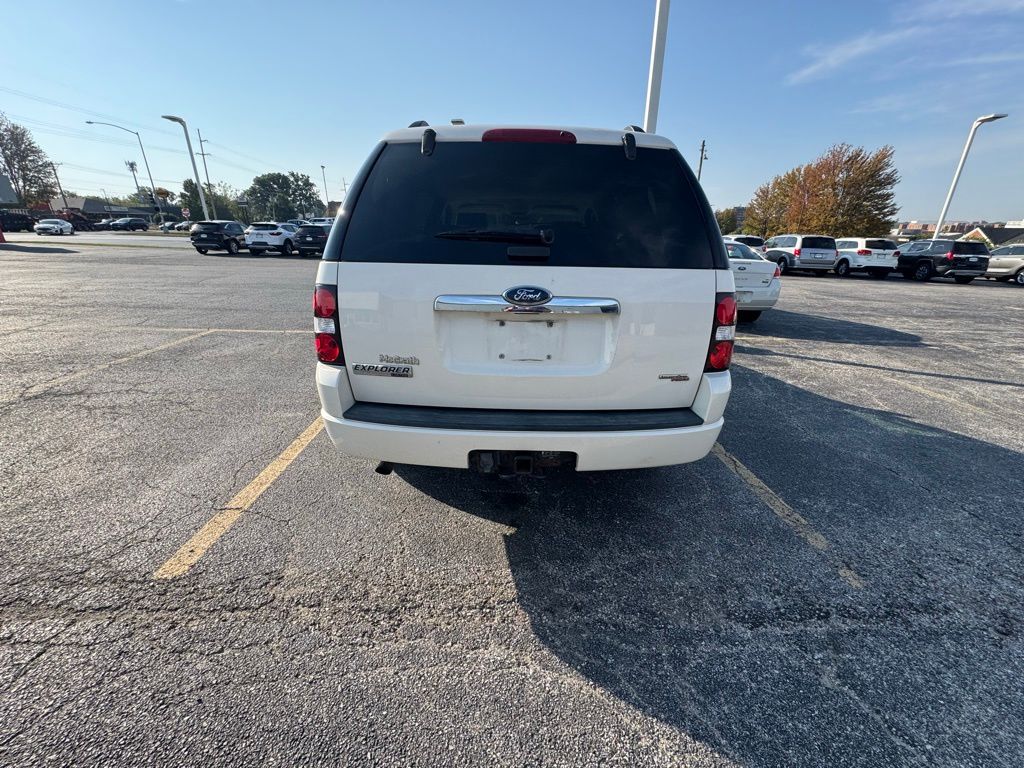 2007 Ford Explorer Limited photo 2