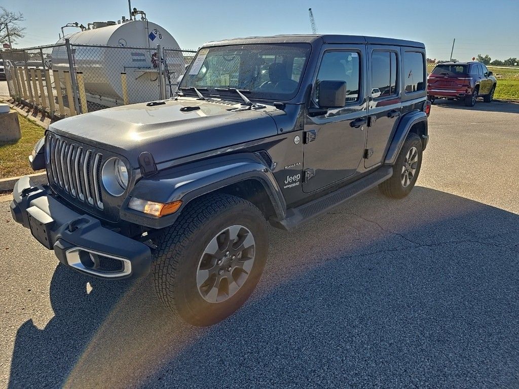 2018 Jeep Wrangler Unlimited Sahara photo 3