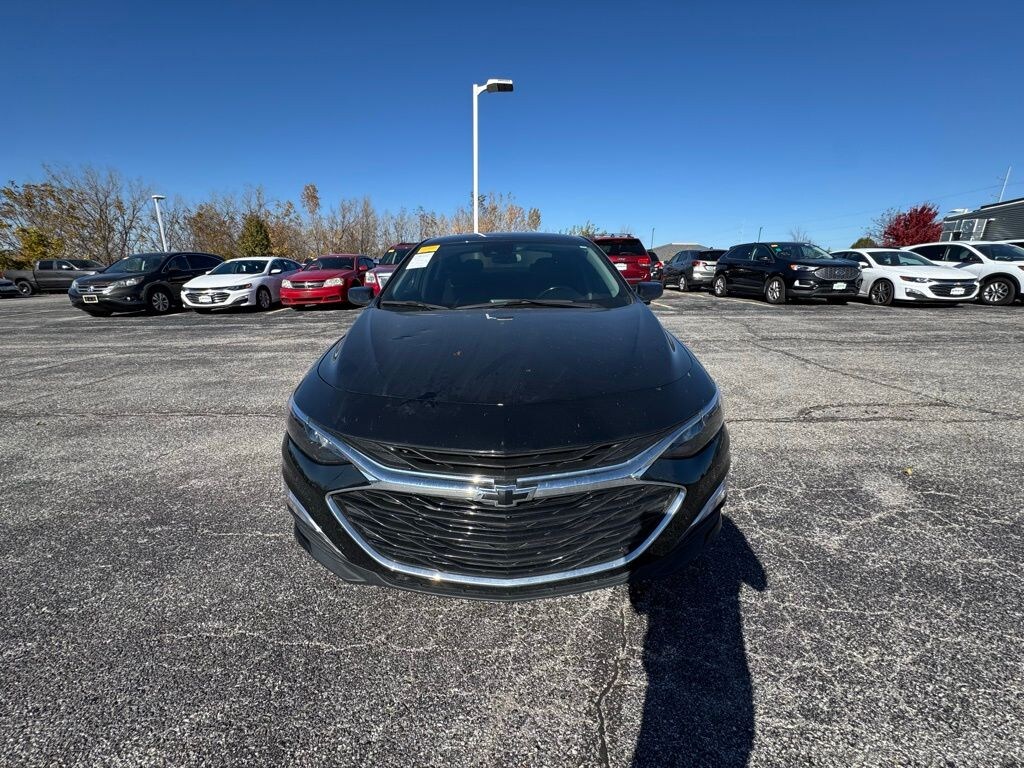 Used 2023 Chevrolet Malibu RS Sedan