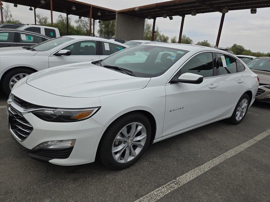 2024 Chevrolet Malibu 1LT photo 4
