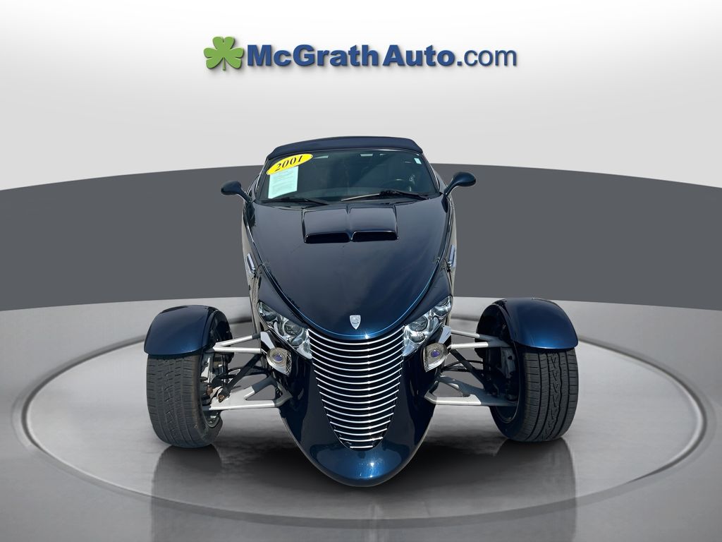 Used 2001 Chrysler Prowler Base with VIN 1C3EW65G31V702304 for sale in Dubuque, IA